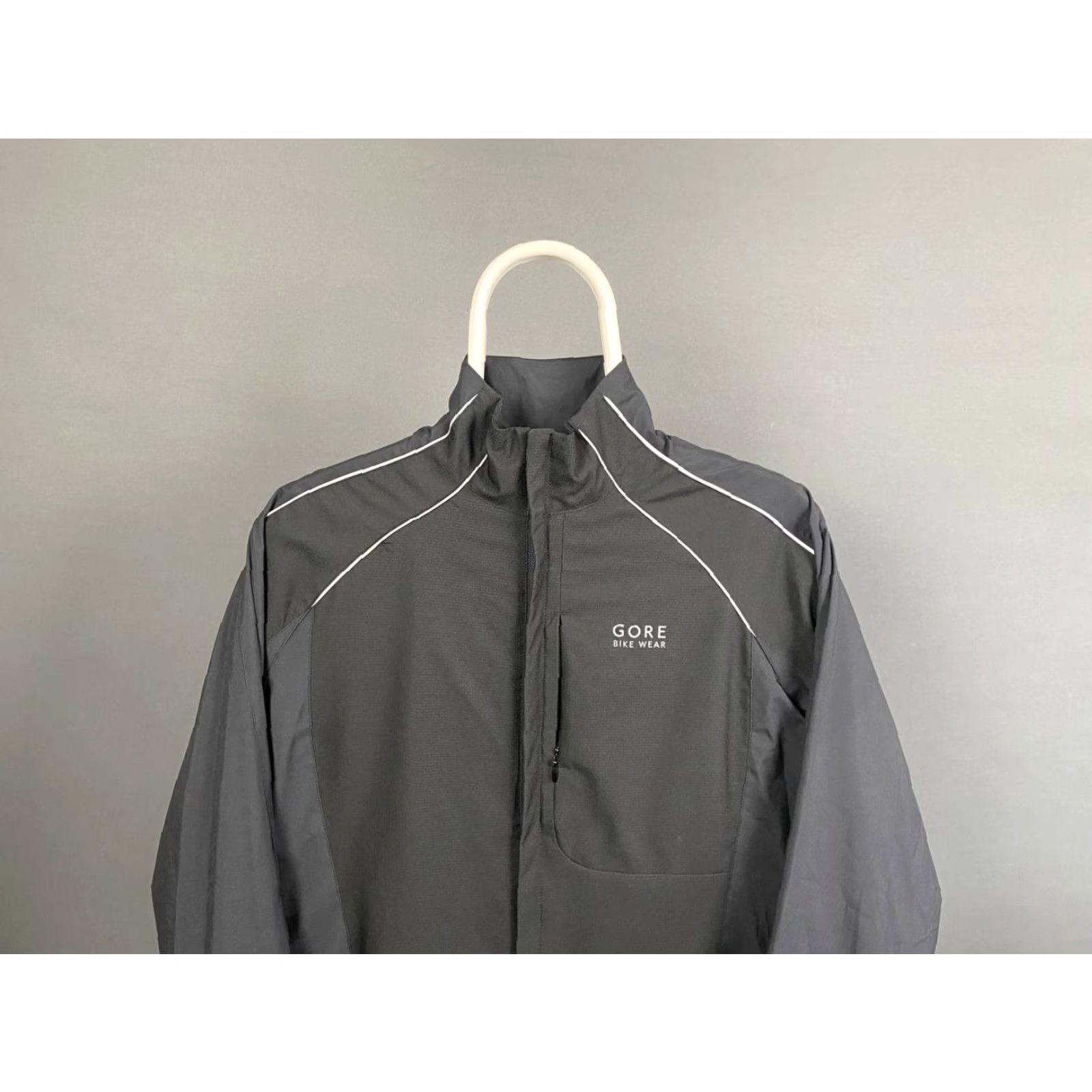 GOREWEAR GORE BIKE WEAR Jacket Mens Track Jacket Black L Full Zip Windbreaker Sprt Running Shirt/Coat Regular Fit Pattern Solid Long Sleeve Size US L / EU 52-54 / 3 - 8 Thumbnail
