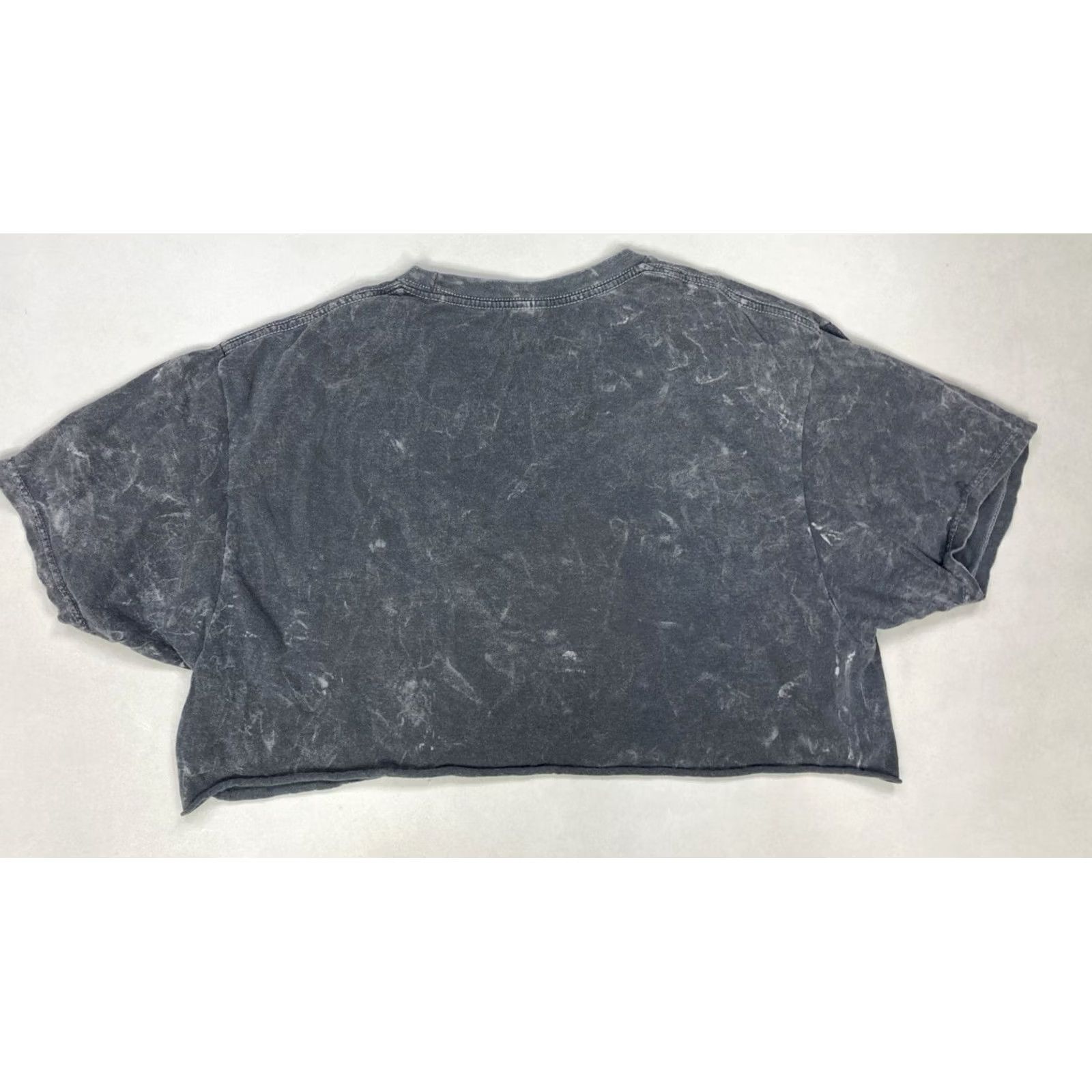 Vintage AC/DC Crop Graphic T-shirt Women Large Gray Acid Wash Short Sleeve Music Size L / US 10 / IT 46 - 2 Thumbnail