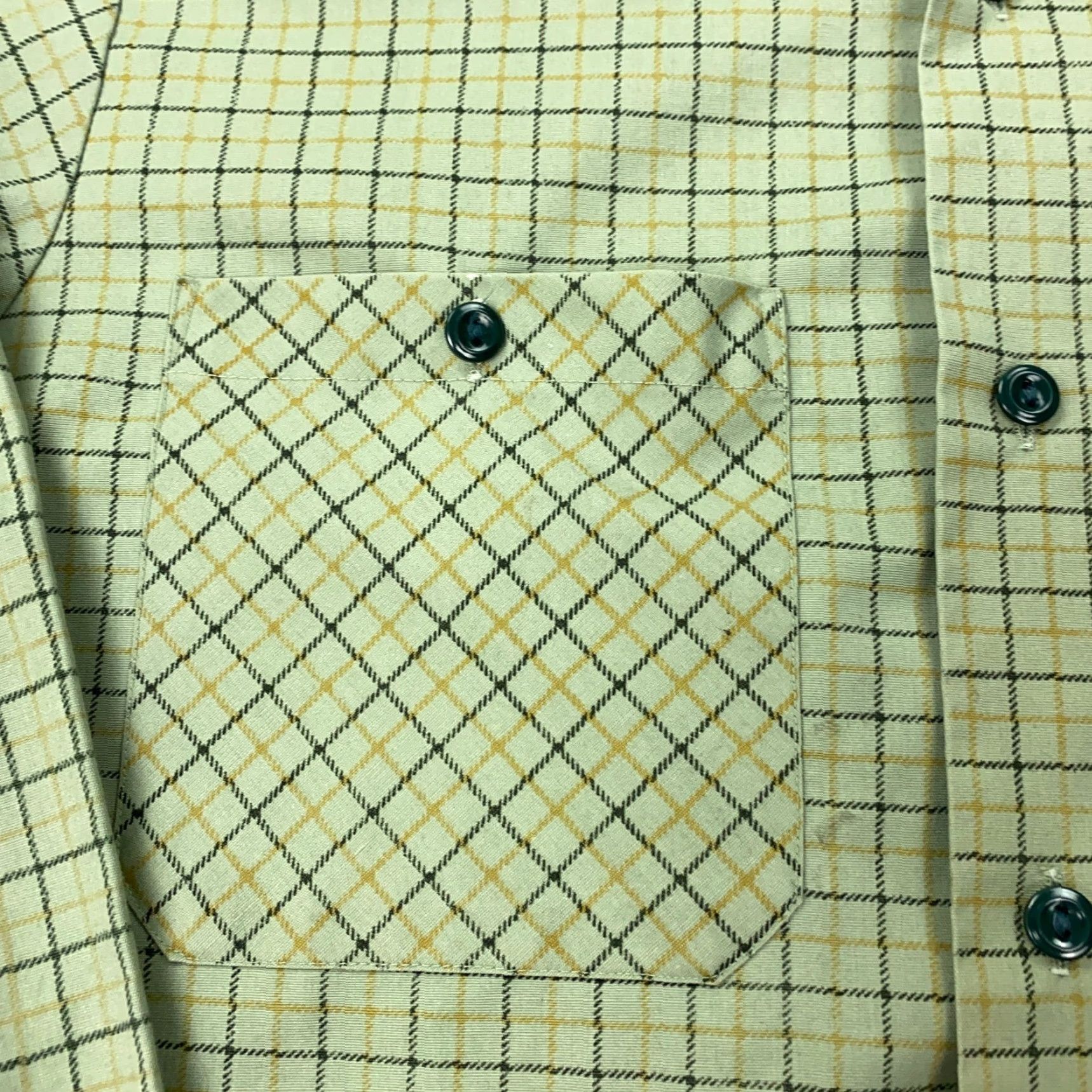 Sears VINTAGE Sears Perma-Prest Shirt Mens 15 Green Plaid Button-Up 70s 80s Full Button Down, Pockets, Regular Fit mens Size US M / EU 48-50 / 2 - 3 Thumbnail