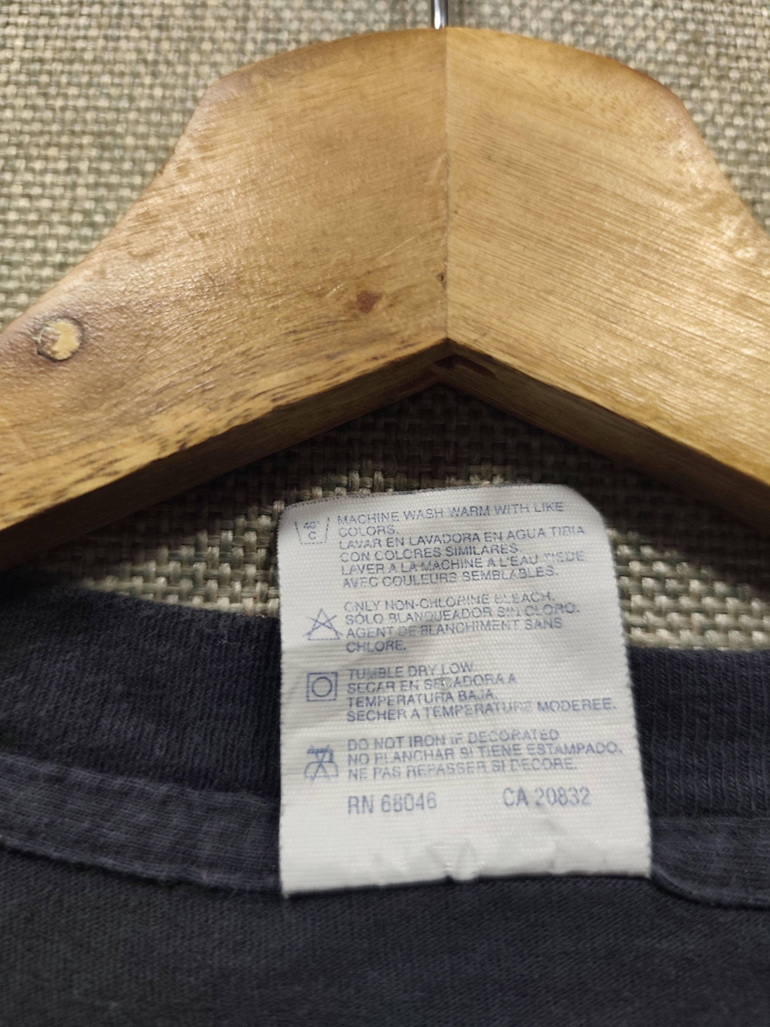 Tultex × Vintage Vintage 90s t shirt sneaker after me by tultex Size US L / EU 52-54 / 3 - 5 Thumbnail