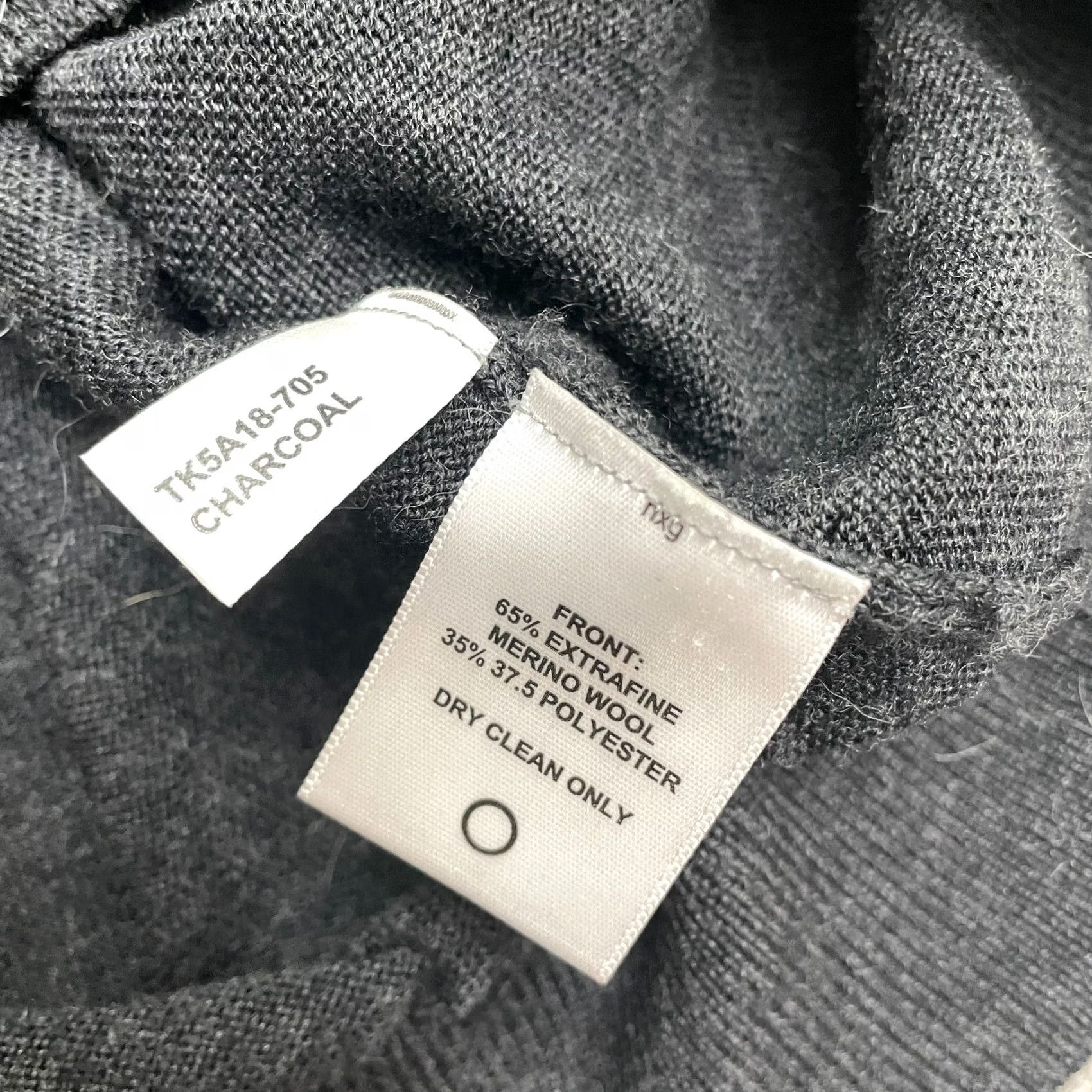 Vintage Thomas Dean & Co. Wool Blend Pullover Sweater Mens Small Charcoal V-Neck Classic Size US S / EU 44-46 / 1 - 7 Thumbnail