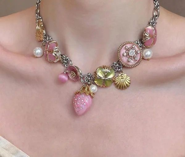 Jewelry Strawberry Pearl Necklace – Flower Pendant, Spicy Fit Size ONE SIZE - 6 Thumbnail
