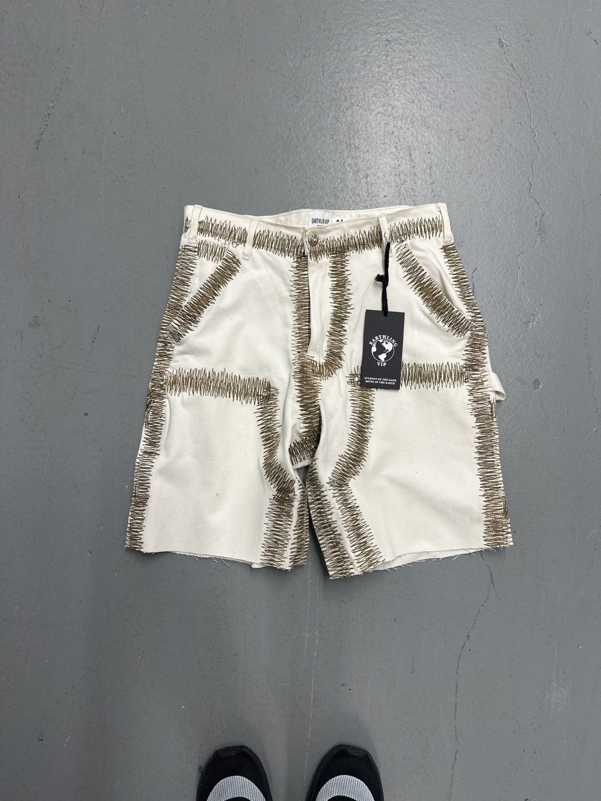 Earthling Earthling Vip Sz34 run 32 Size US 34 / EU 50 - 1 Thumbnail