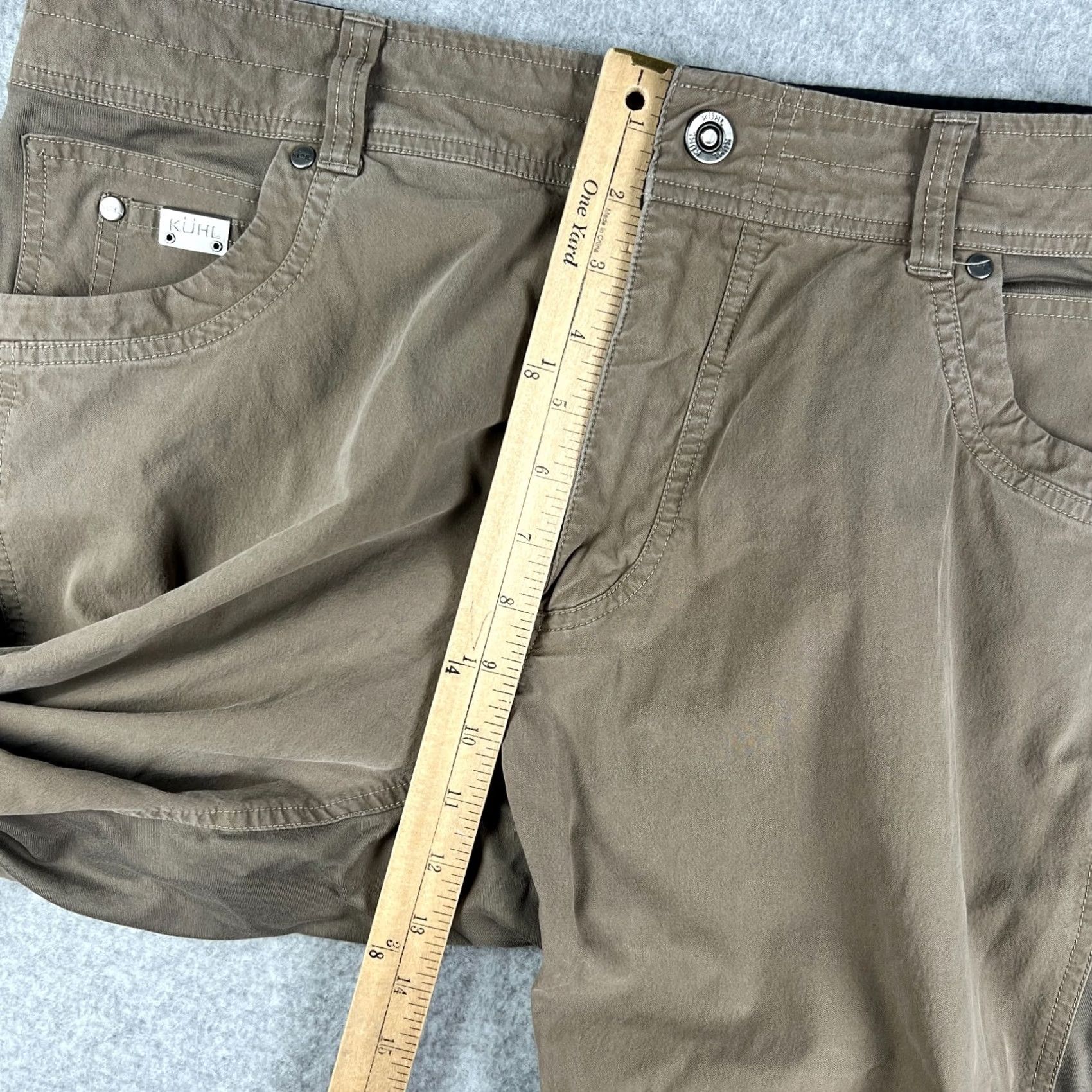 Vintage KUHL Radikl Pants Mens 36x32 Beige Hiking Stretch Outdoors Trail Camping Size US 36 / EU 52 - 7 Thumbnail