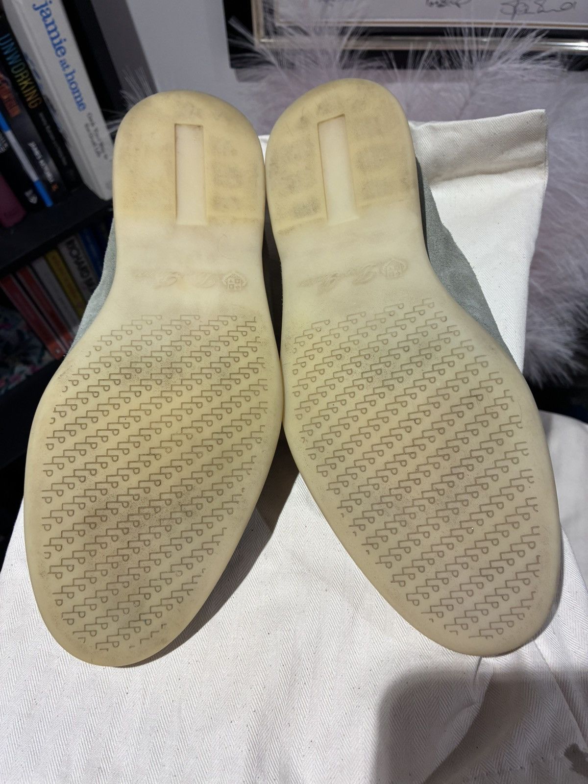 Loro Piana Loro piana grey summer walk uk 7 eu 41 Size US 8 / EU 41 - 4 Thumbnail