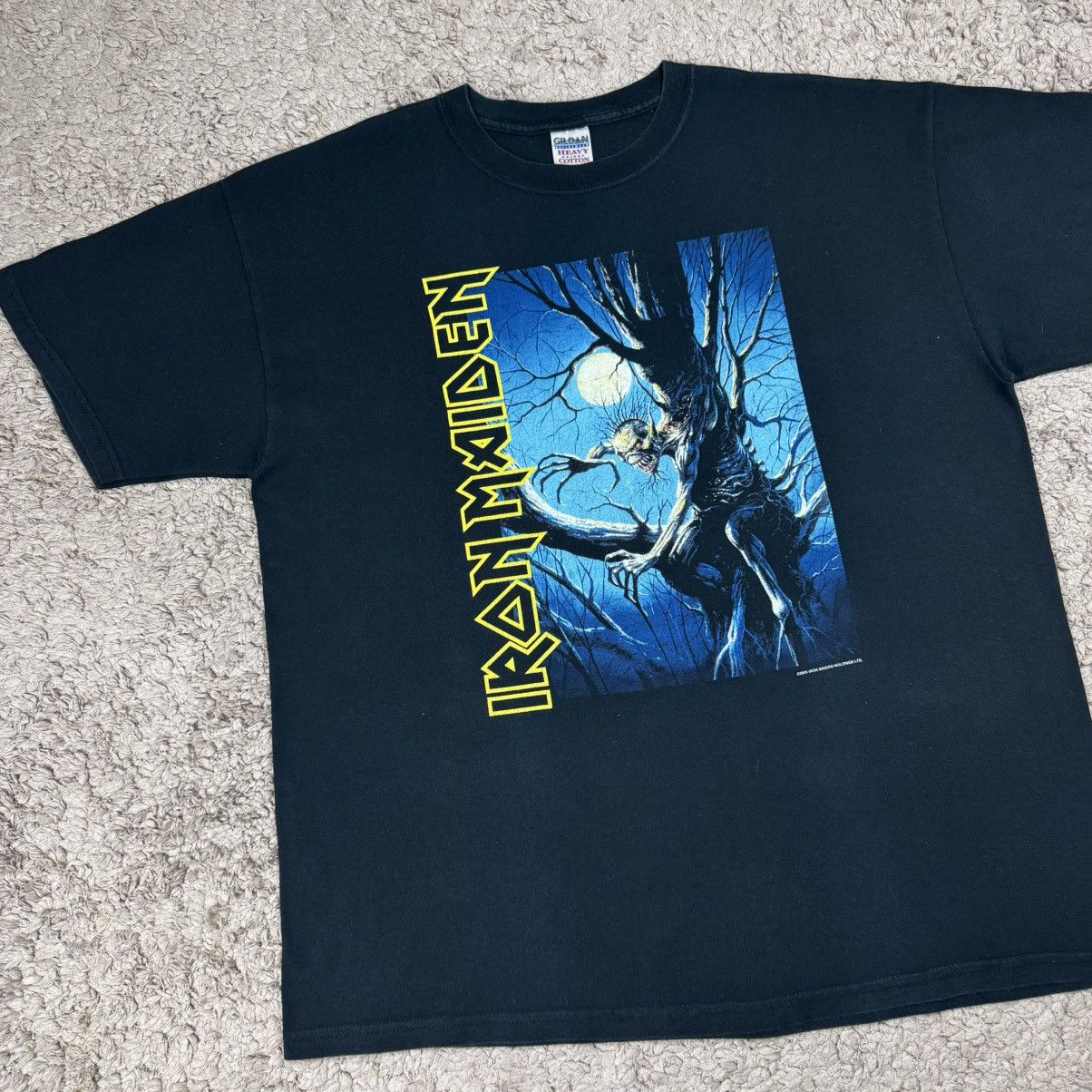 Band Tees Vintage Iron Maiden 'Fear of the Dark' Graphic Art T-shirt Size US XL / EU 56 / 4 - 3 Thumbnail