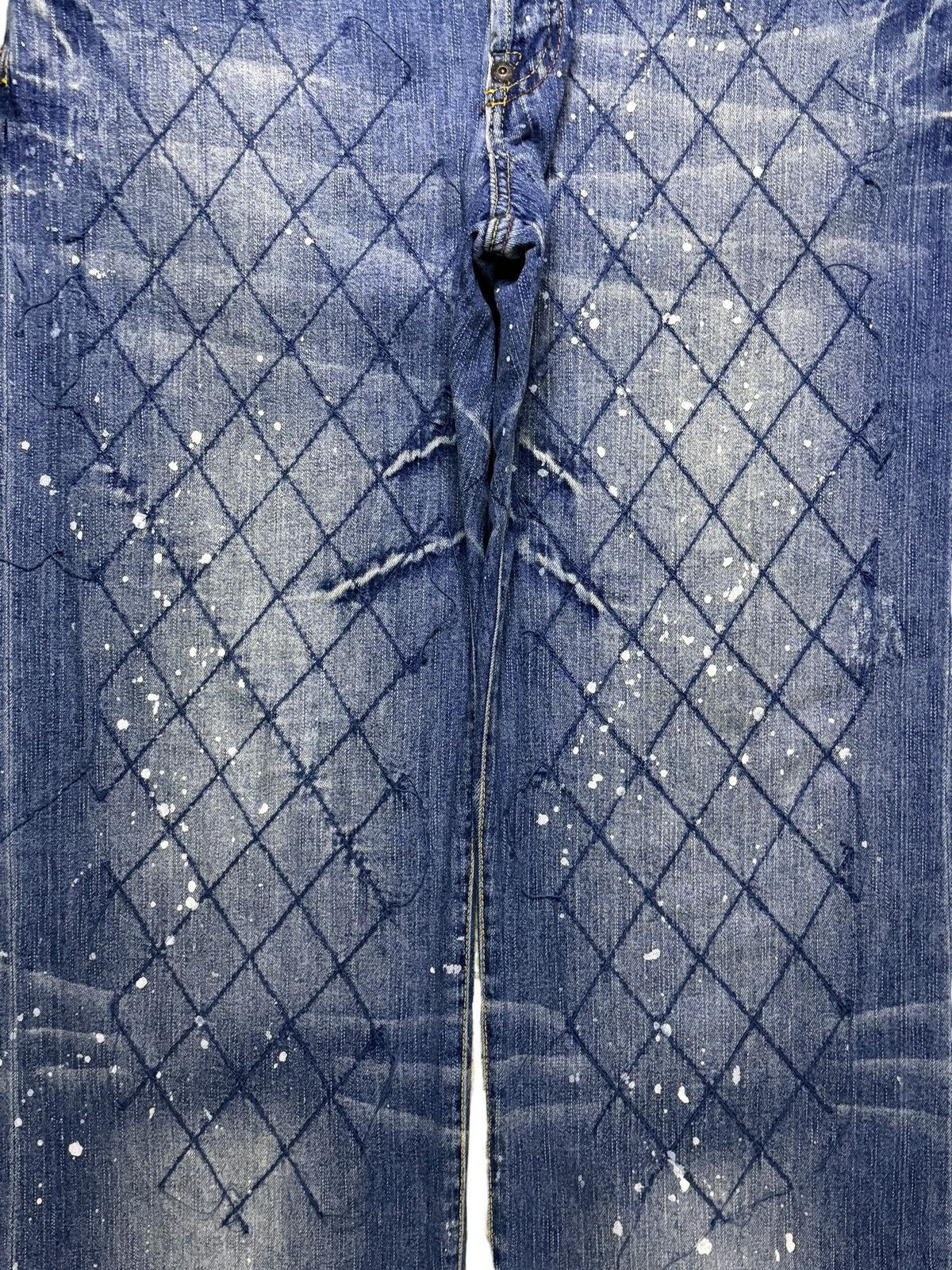 Japanese Brand Vintage Japanese Brand Bleach Paint Embroidery Baggy Jeans Size US 36 / EU 52 - 5 Thumbnail