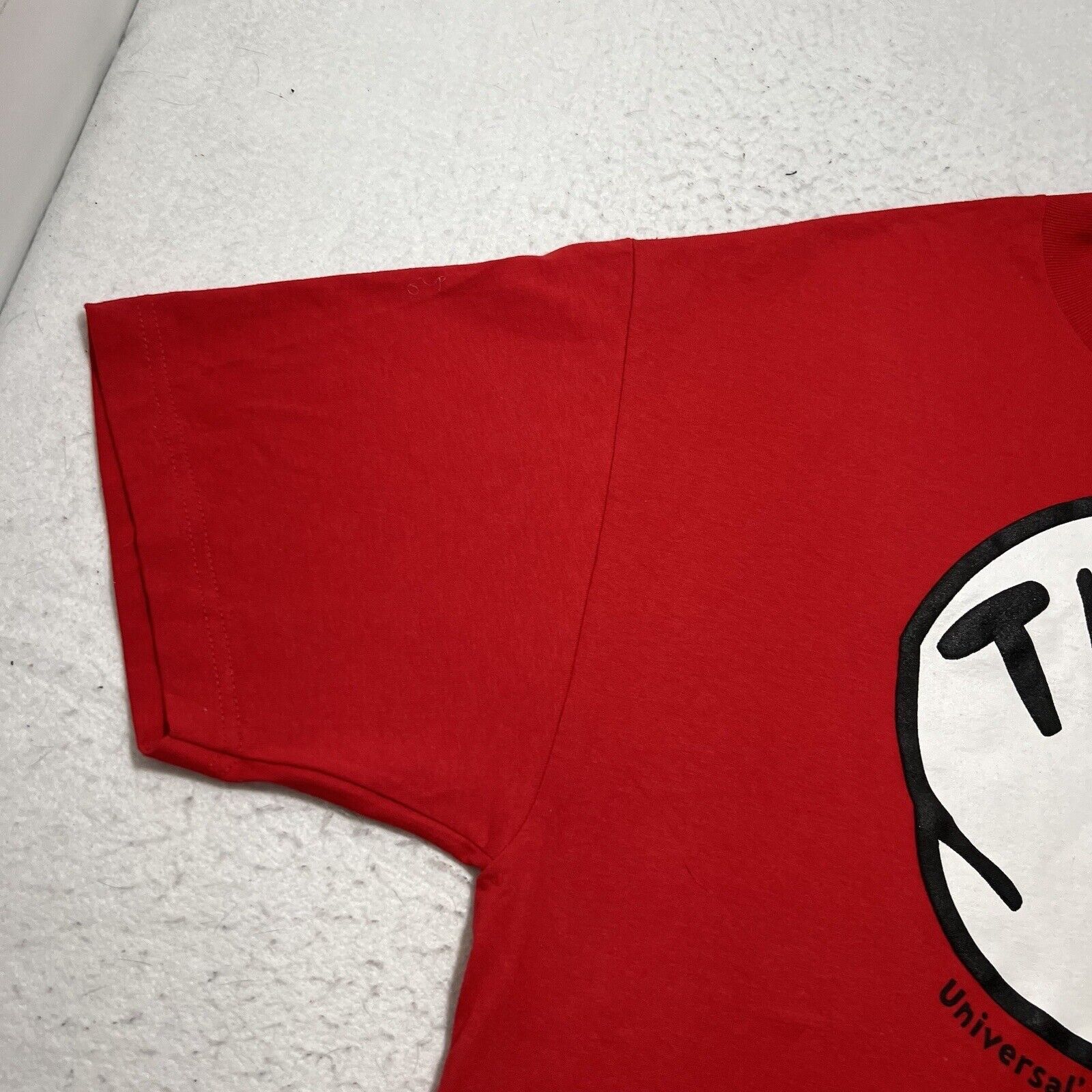 Universal Studios Vintage Universal Studios XL Dr. Seuss Thing 1 T Shirt Size US XL / EU 56 / 4 - 5 Thumbnail