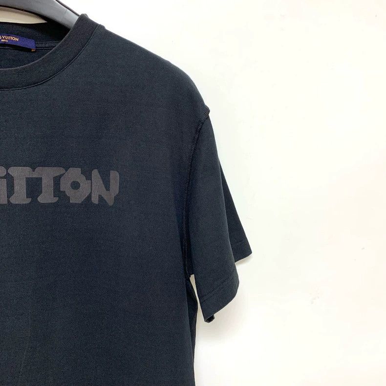 Louis Vuitton Louis Vuitton Heat-sensing short-sleeved T-shirt 2503-Nexta Size US L / EU 52-54 / 3 - 6 Thumbnail