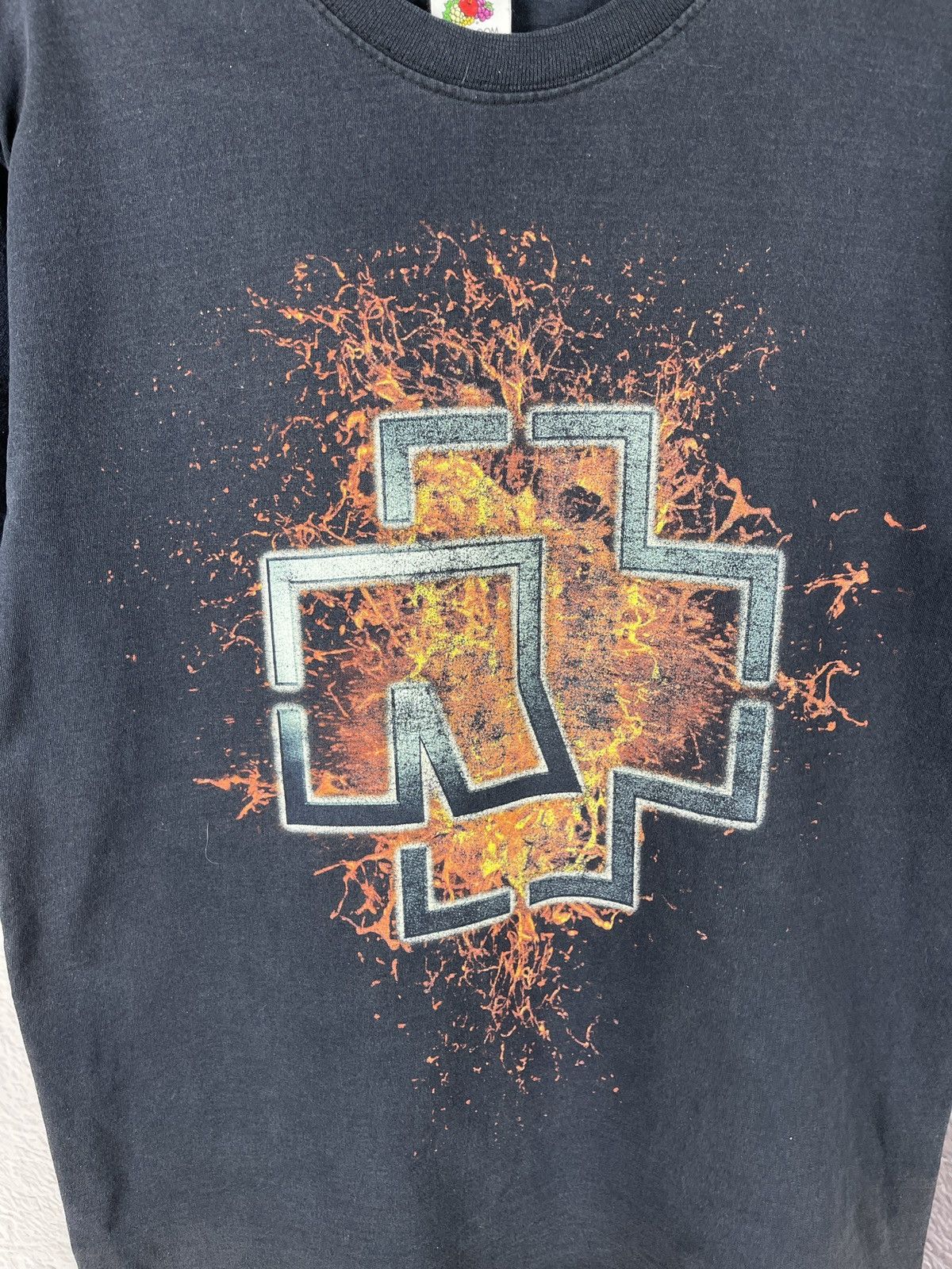 Band Tees FotL vintage y2k Rammstein Hier Kommt Die Sonne band tee Size US M / EU 48-50 / 2 - 5 Thumbnail