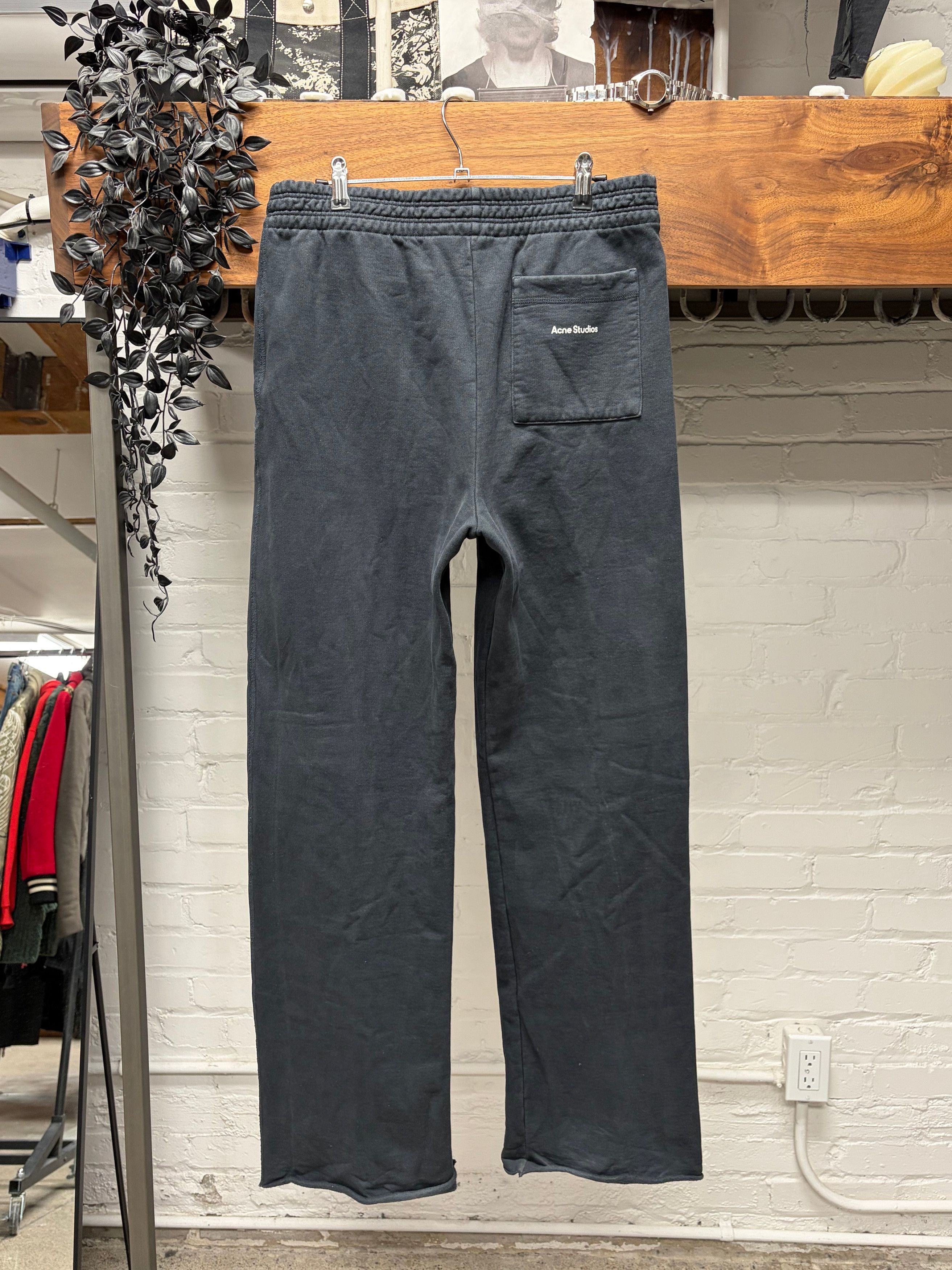 Acne Studios Acne Studios Wide Leg ‘Washed Black’ Raw Hem Sweatpants Size US 30 / EU 46 - 1 Thumbnail