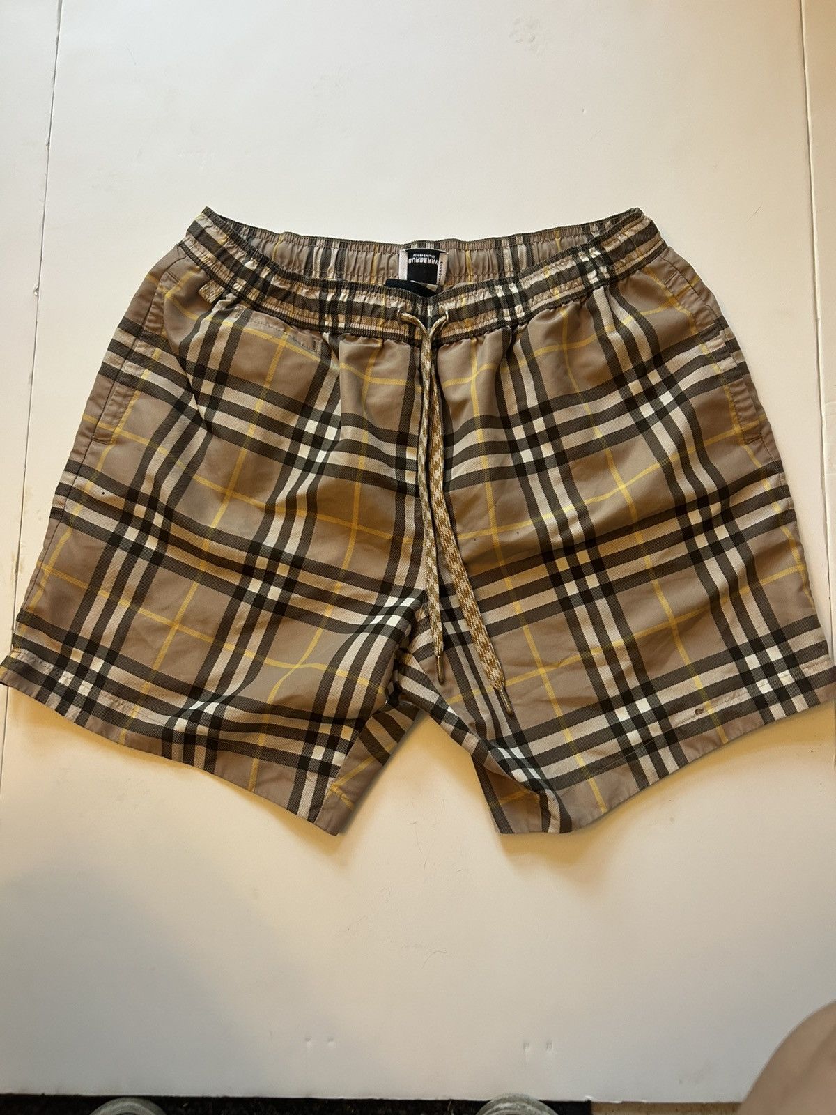 Burberry Burberry Shorts MENS MEDIUM Size US 30 / EU 46 - 1 Thumbnail