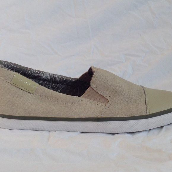 Puma NWOT Puma Snake Embossed Cap Toe Leather Suede Slip-on Sneak Size US 7 / IT 37 - 2 Thumbnail