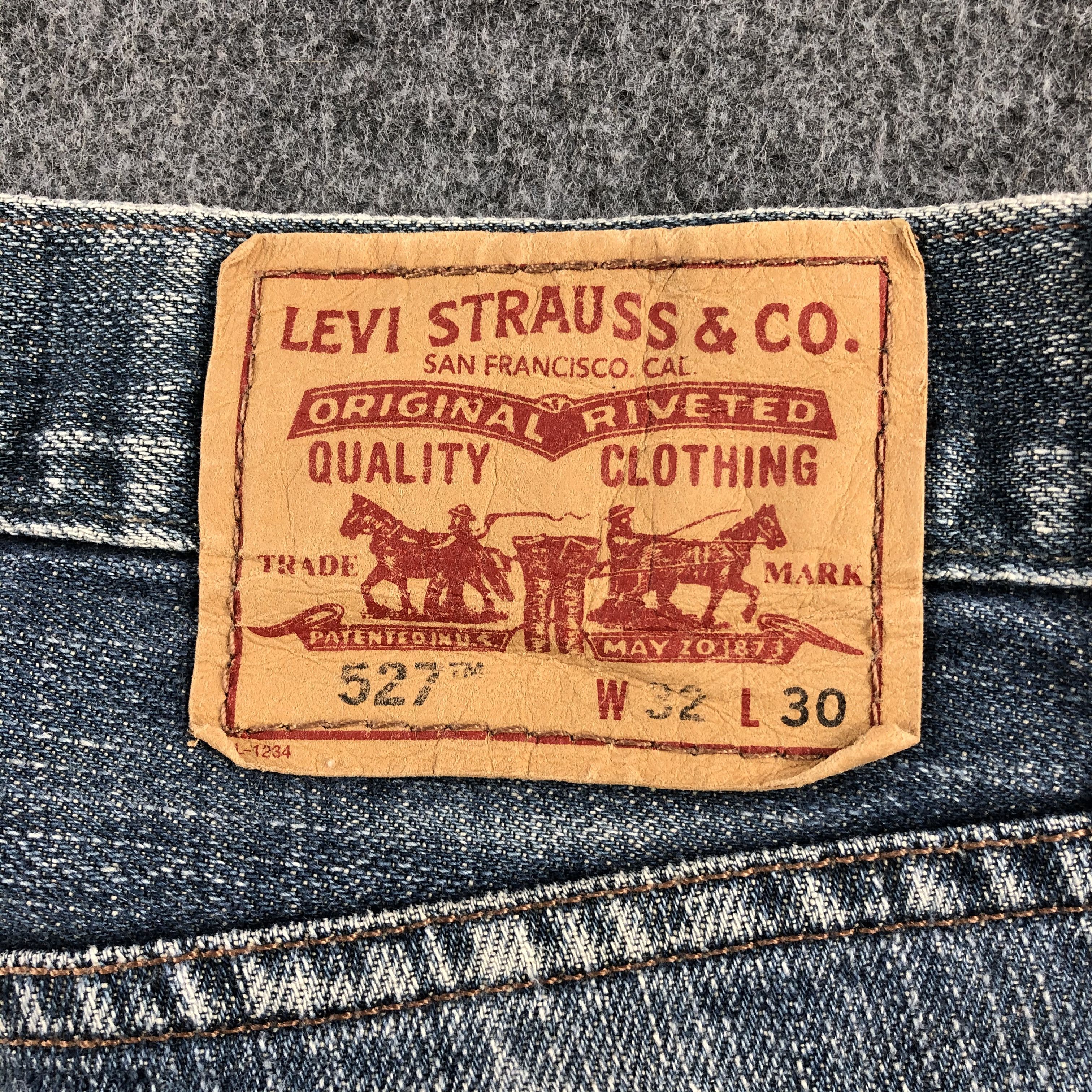 Levi's Vintage Blue Wash Levis 527 Flare Jeans-J1590 Size US 33 - 5 Thumbnail