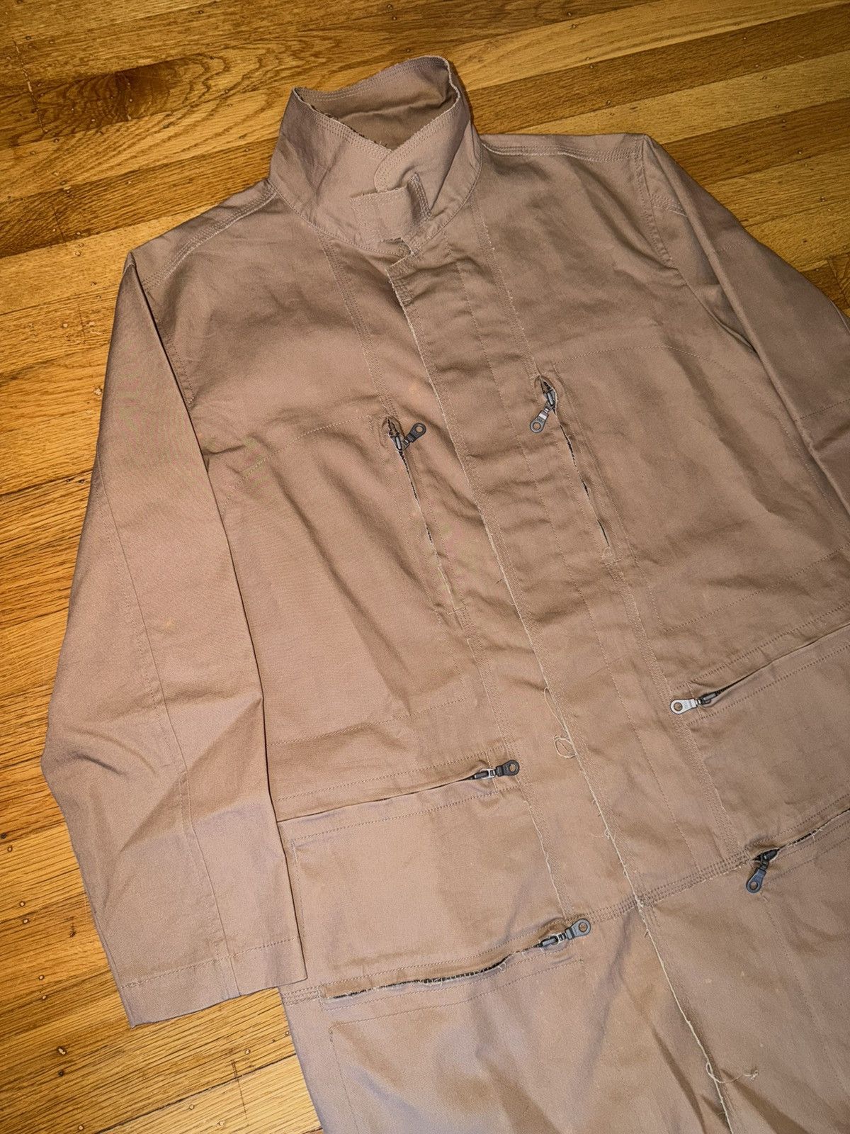 MFG 2000's 7 zipper canvas trench
