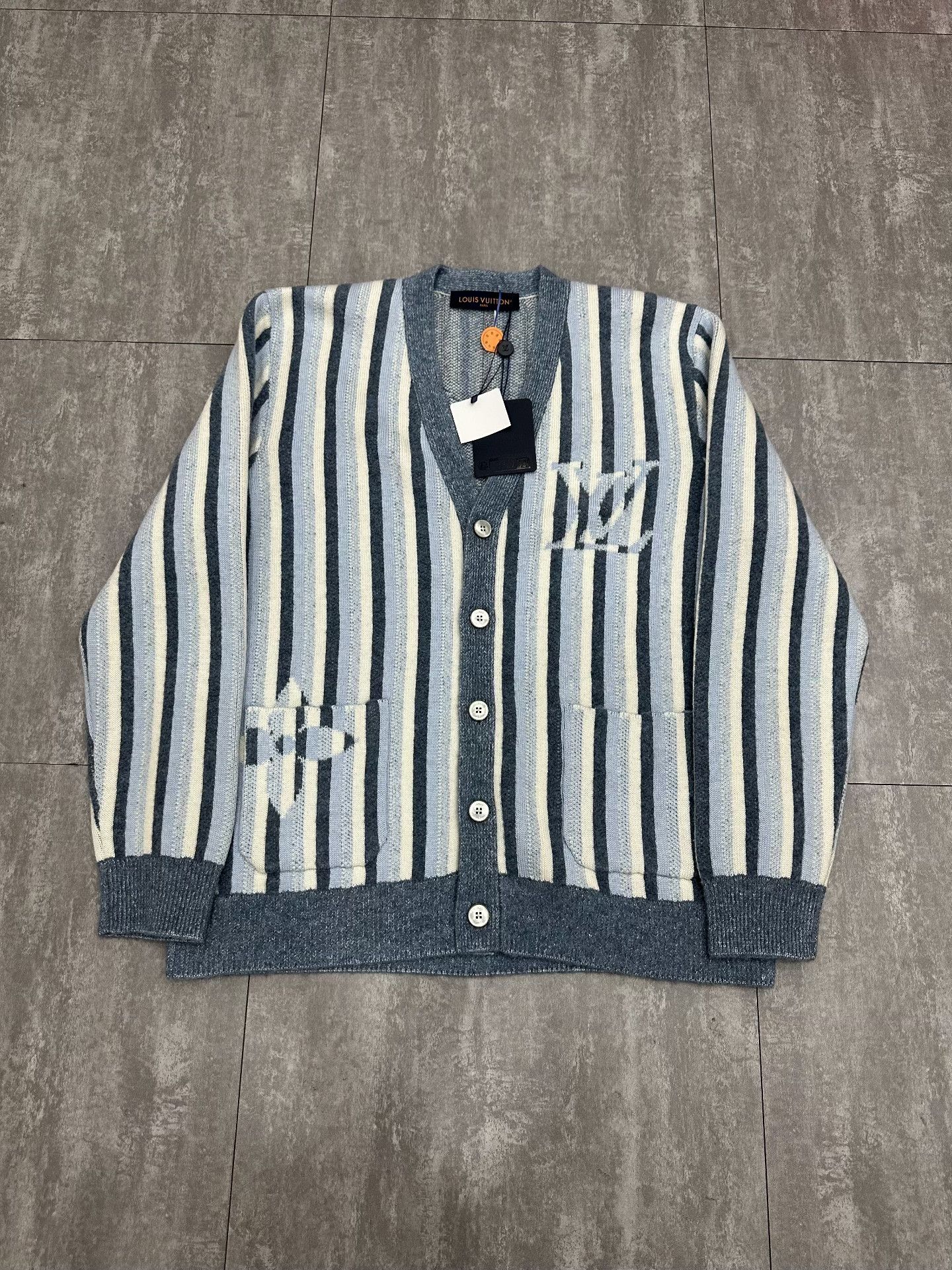 Louis Vuitton Louis Vuitton Knit Striped Sweater xl Men Size US XL / EU 56 / 4 - 1 Thumbnail