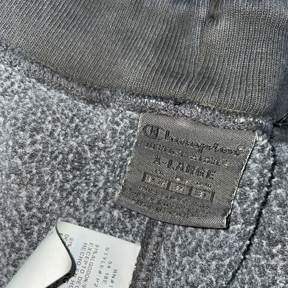 Champion Over dyed black champion reverse weave shorts Size US 35 - 3 Thumbnail