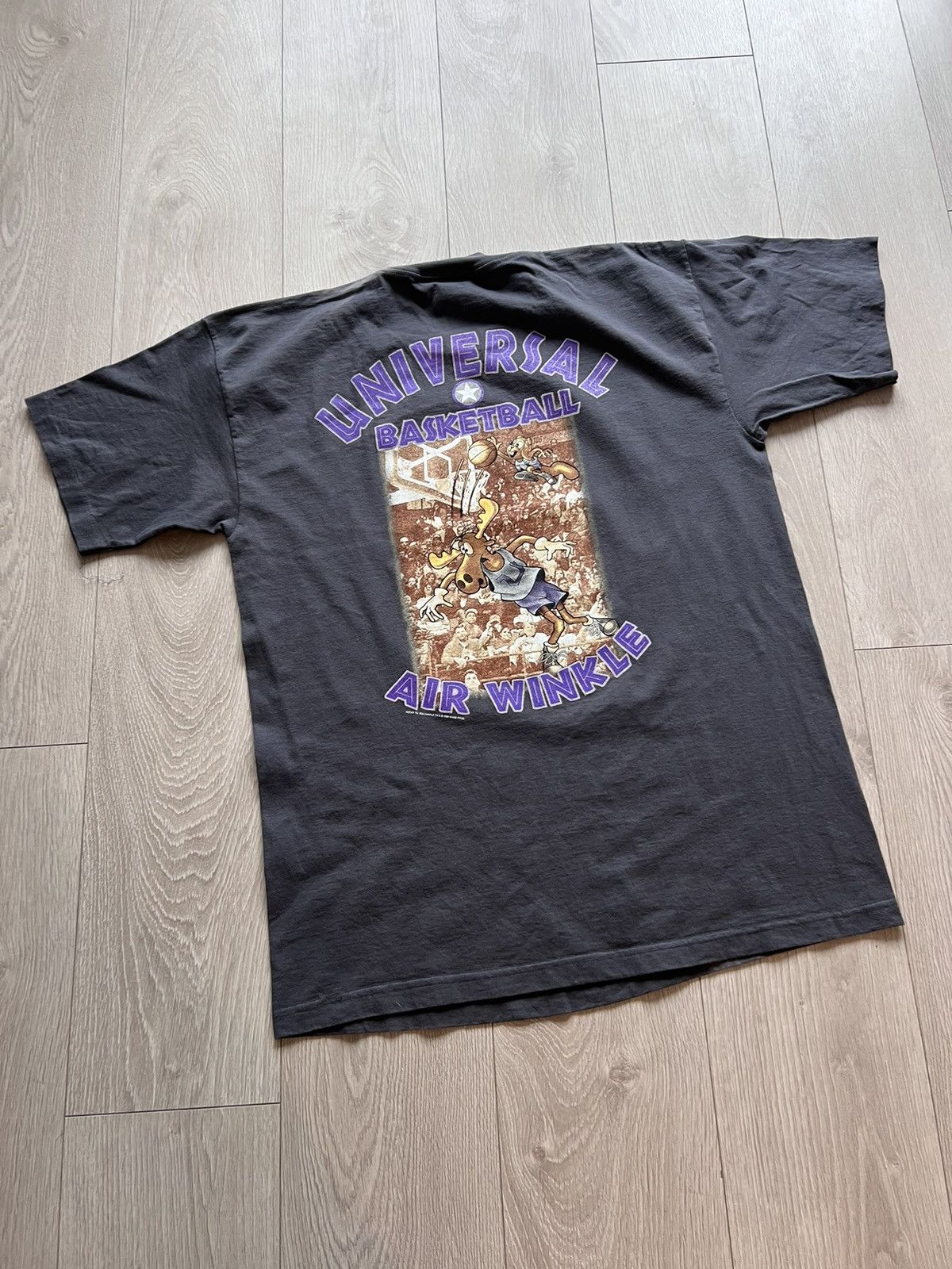 Universal Studios × Vintage Vintage 90s Rocky Bullwinkle Universal Athletics Shirt 1995 Size US XL / EU 56 / 4 - 3 Thumbnail