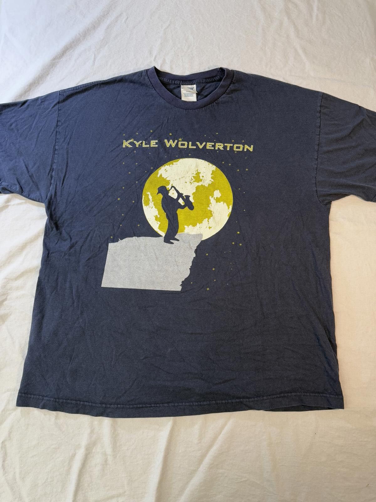 Designer Kyle Wolverton T-shirt Saxophone Moon Smooth Jazz Tee XL Size US XL / EU 56 / 4 - 1 Thumbnail