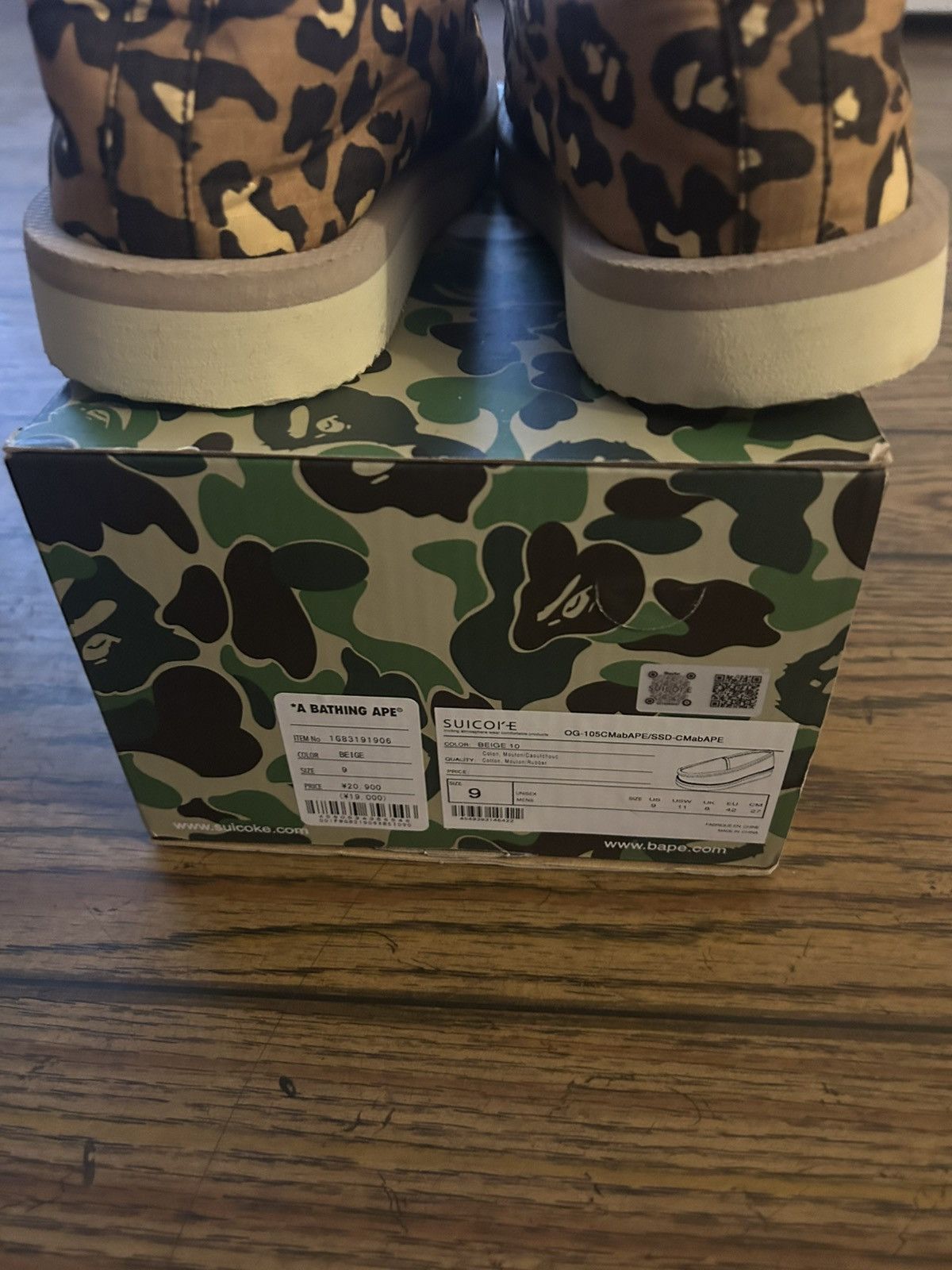 Bape × Suicoke Bape x Suicoke Leopard Camo Fuzzy Slip Ons Size US 9 / EU 42 - 9 Thumbnail