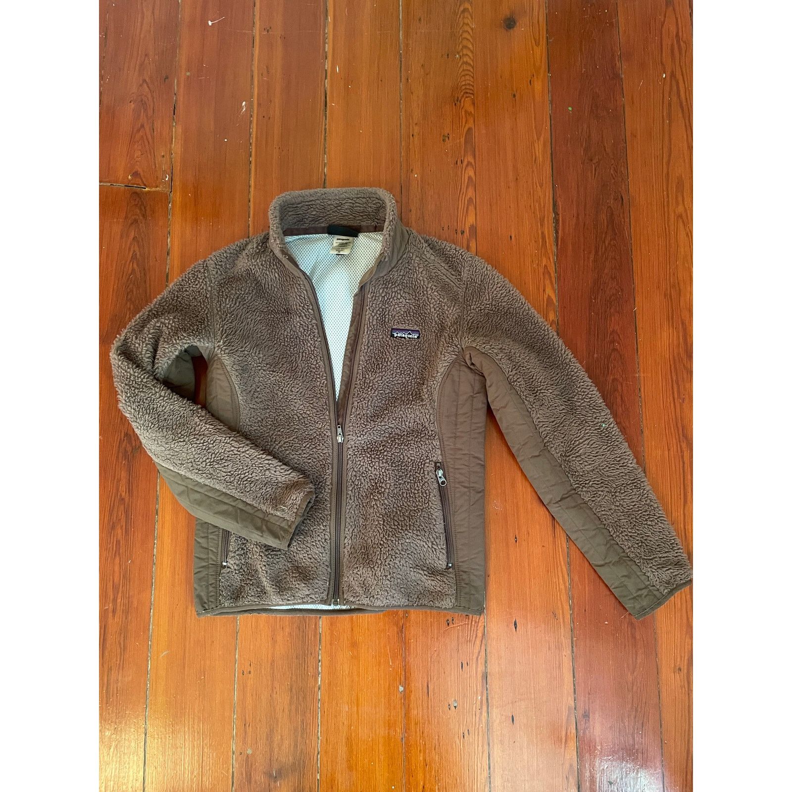 Patagonia Patagonia Women’s M Synchilla Fleece Brown Full Zip Vintage Size M / US 6-8 / IT 42-44 - 1 Thumbnail