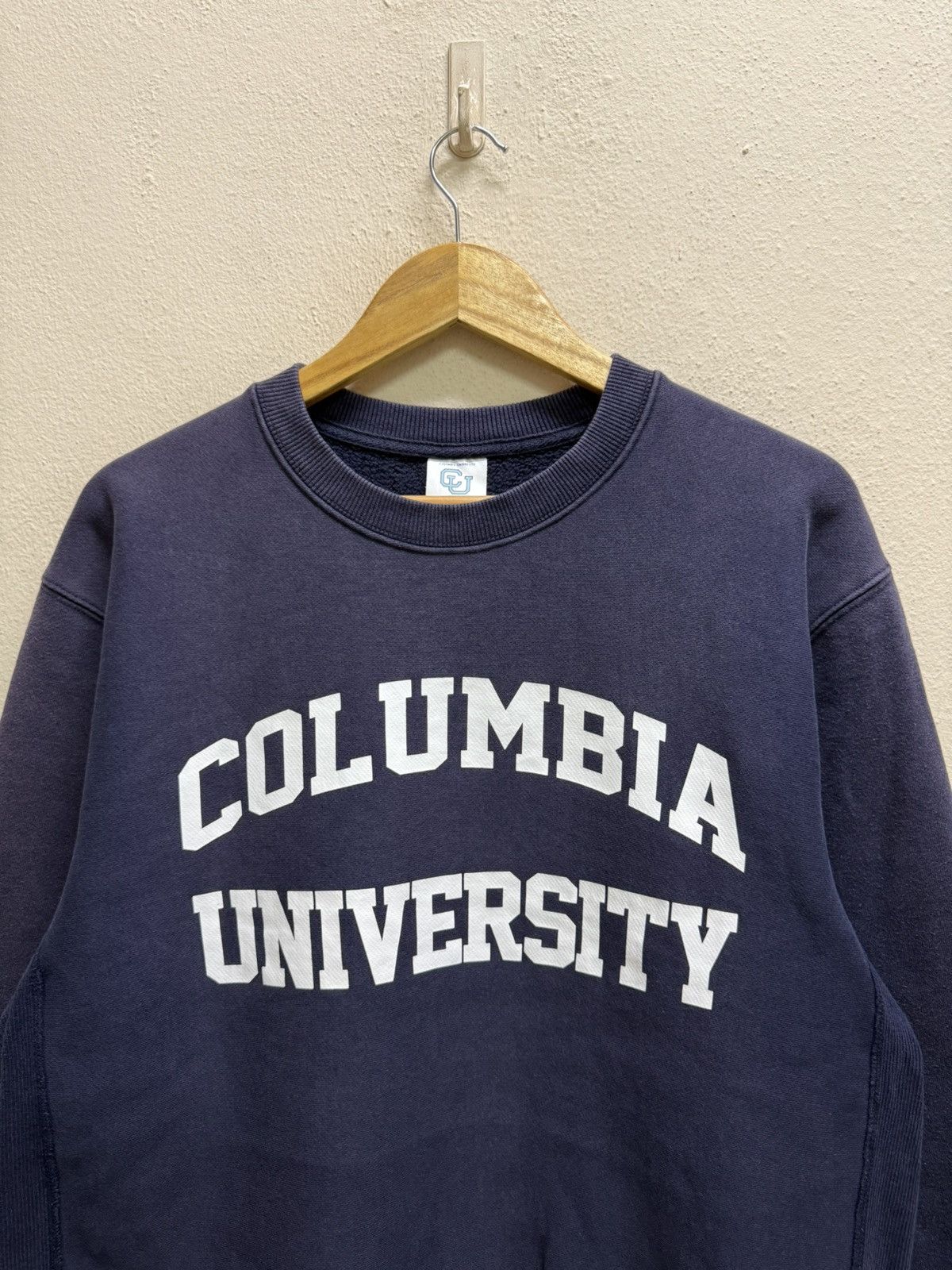 GU Columbia University X Gu Spellout Biglogo Sweatshirt Size US L / EU 52-54 / 3 - 17 Thumbnail