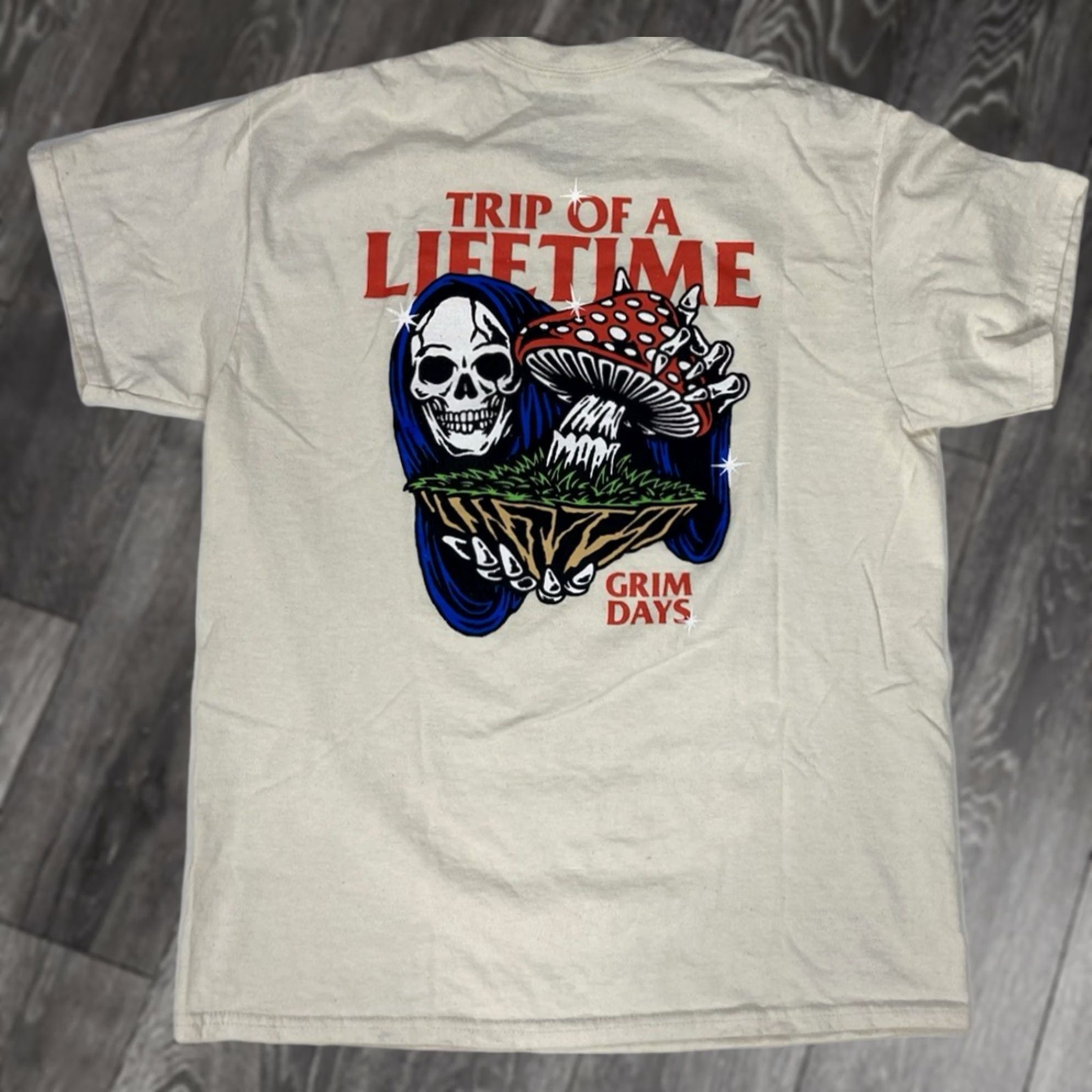 Vintage GRIM DAYS Grim Reaper Graphic T-shirt Men Large Shirt Short Sleeve Crew Neck Ivory Cotton Logo All Seasons 100% Authentic T-Shirt Mens L Size US L / EU 52-54 / 3 - 1 Thumbnail