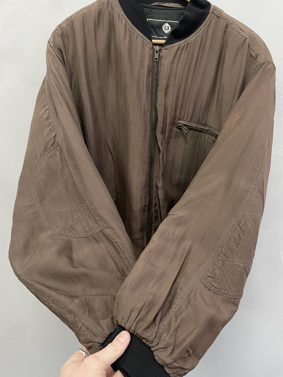 Japanese Brand VINTAGE BOXY MA 1 BOMBER SILK BROWN JAPANESE AVANT-GARDE Size US L / EU 52-54 / 3 - 3 Thumbnail