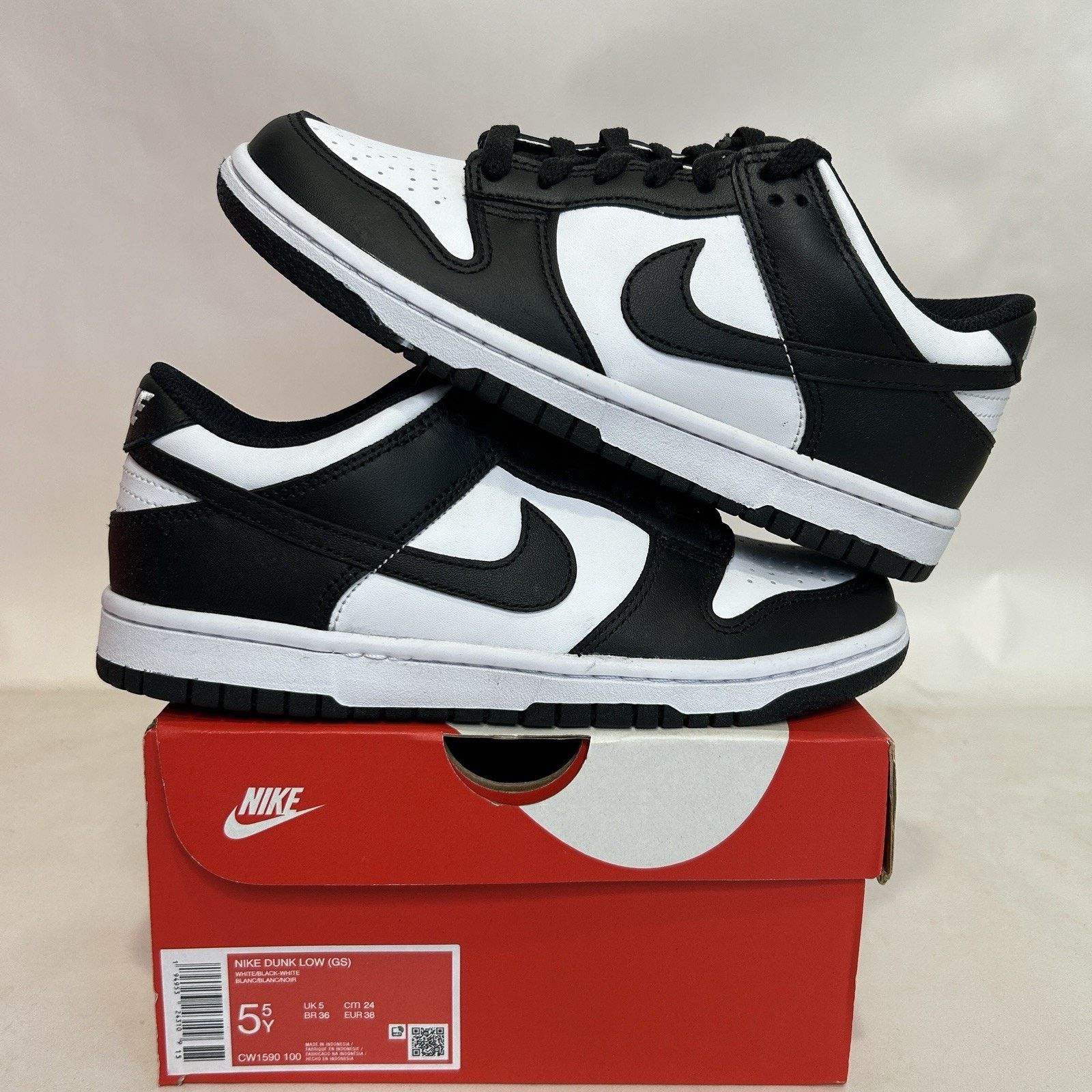 Nike Dunk Low GS “Panda/Black White”