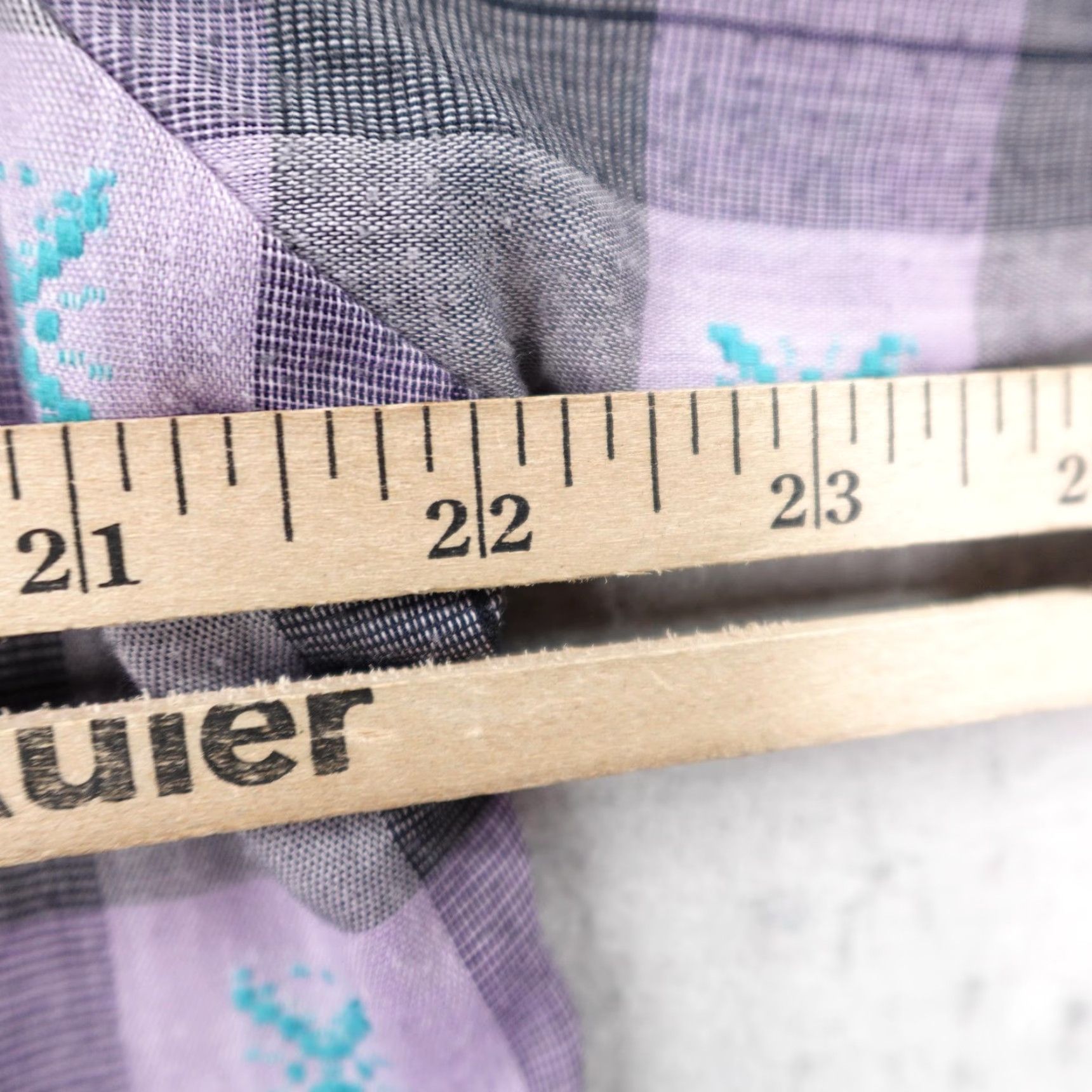 Vintage VINTAGE Ruddock Western Shirt Mens Large Purple Plaid Pearl Snap Short Sleeve Embroidered Pocket Cowboys Aztec 90s Cotton Blend Button-Up Casual Men's Size US L / EU 52-54 / 3 - 6 Thumbnail
