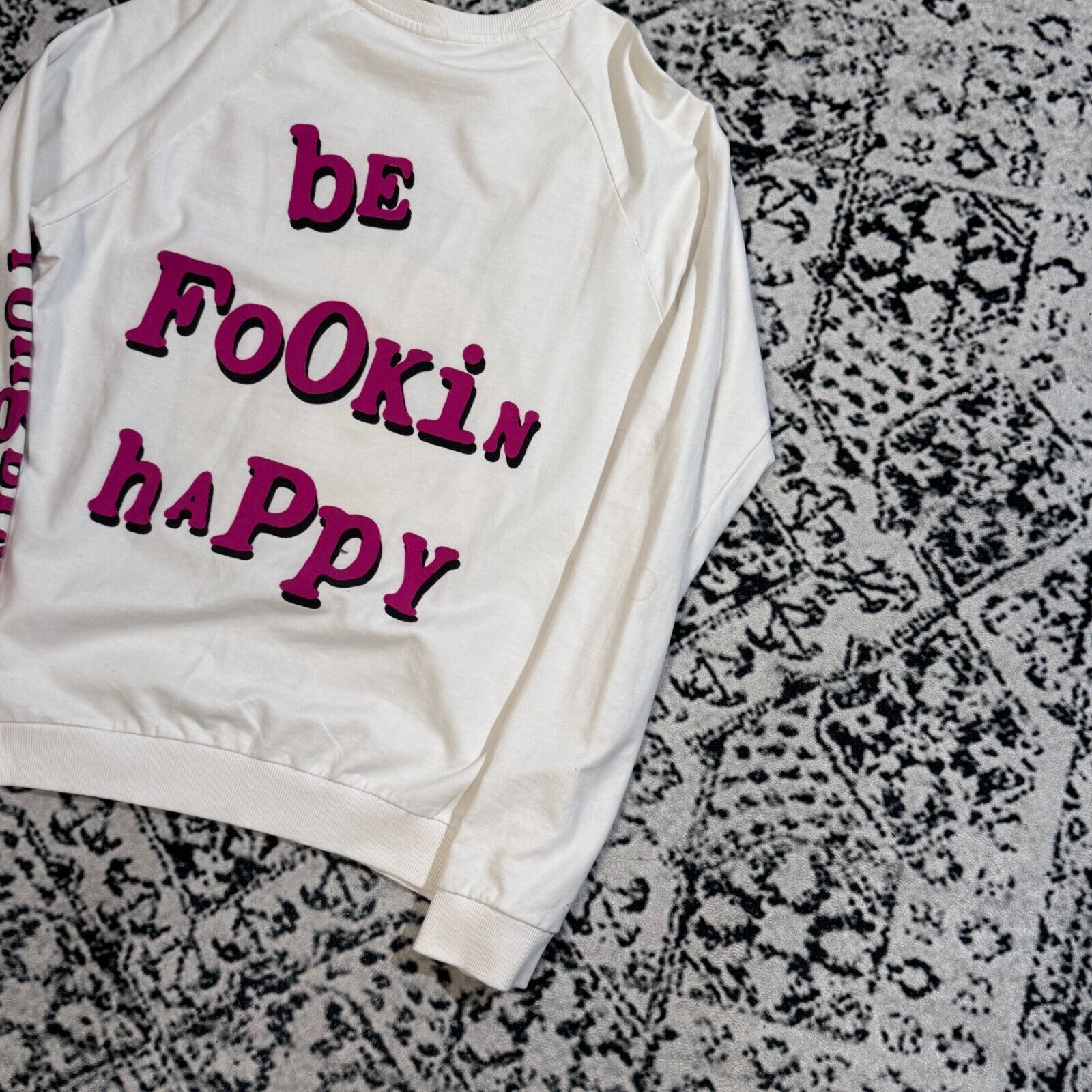 Vintage White Cotton Longsleeve Size L Yungblud Be Fookin Happy Size US L / EU 52-54 / 3 - 8 Thumbnail