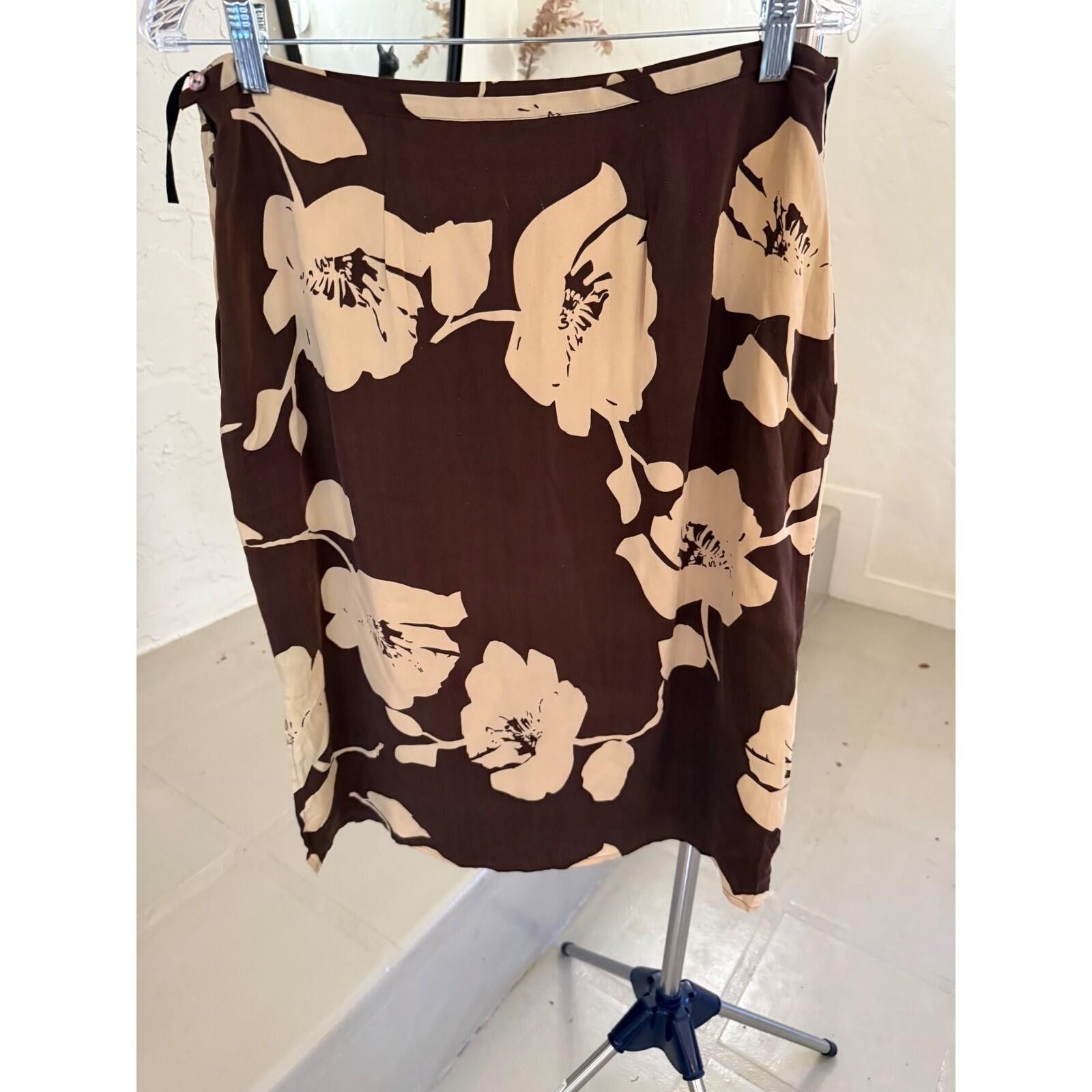Tommy Bahama Vintage Tommy Bahama Brown Cream Floral Silk Blend Skirt 12 Size 34" / US 12 / IT 48 - 2 Thumbnail
