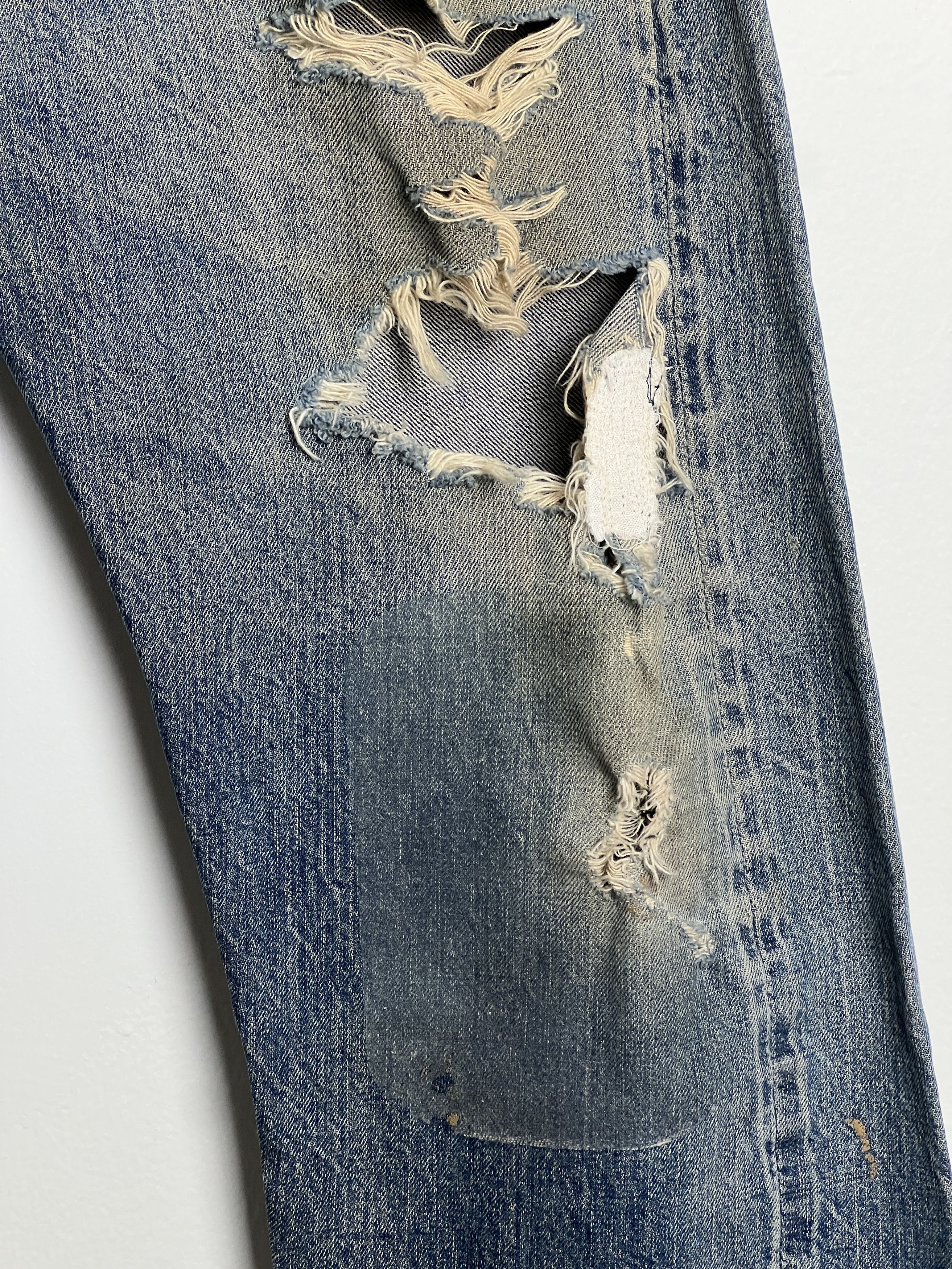 Levi's 1960s Levi's 501 Distressed Redline Selvedge #16 Rivet Jeans Size US 34 / EU 50 - 4 Thumbnail