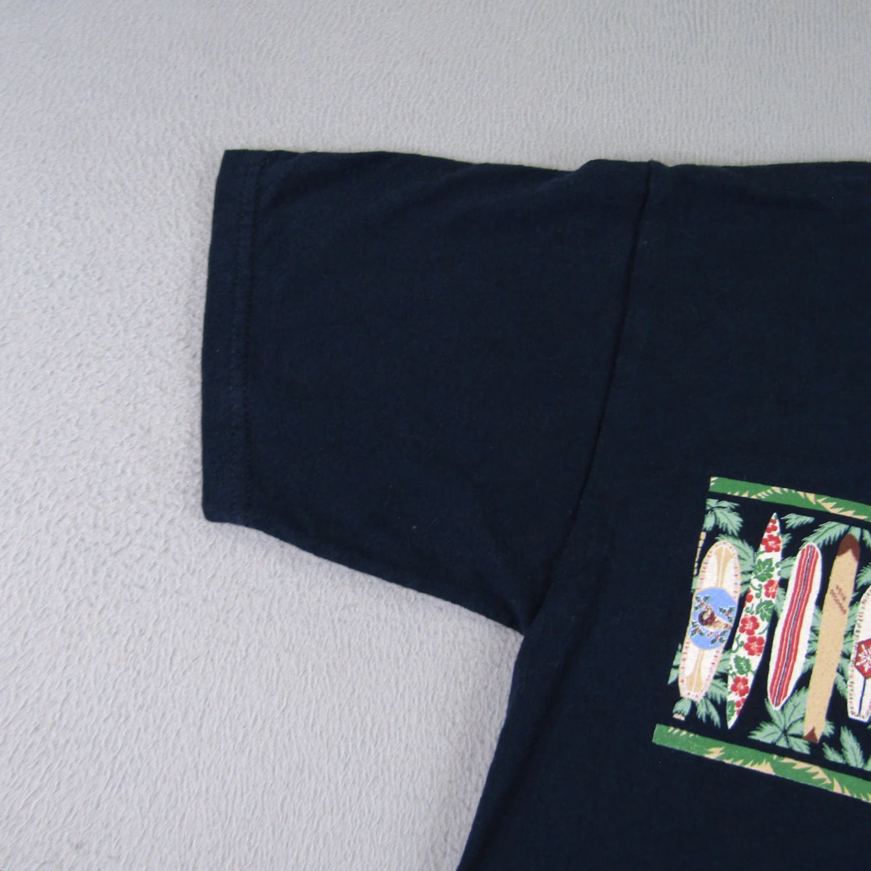 Reyn Spooner Reyn Spooner Shirt Mens Small Black Beach Hawaiian Surfboards Crewneck Aloha Tee Size US S / EU 44-46 / 1 - 6 Thumbnail
