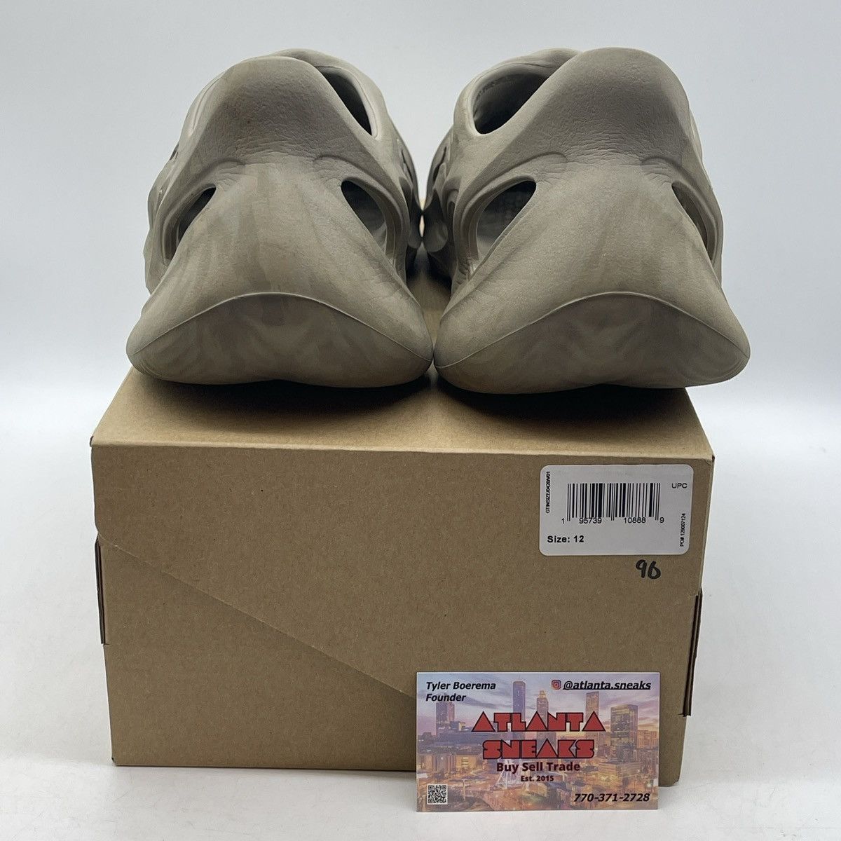 Yeezy foam runner stone sage