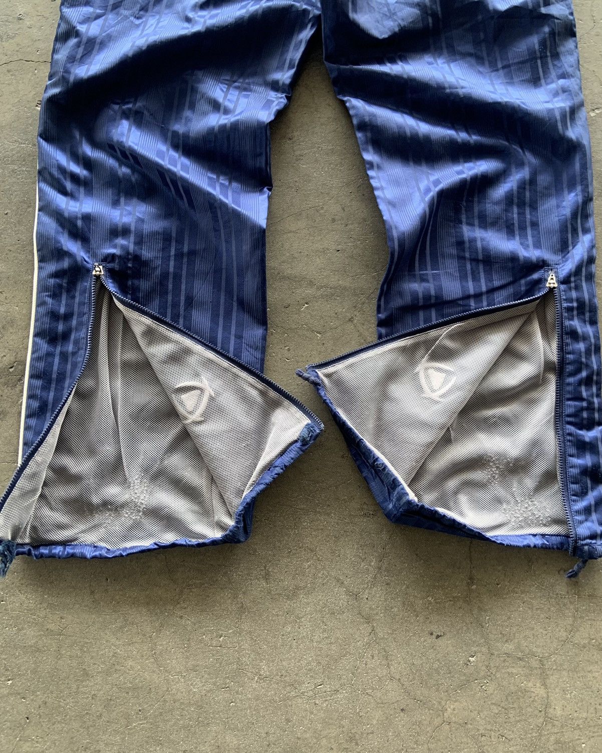 Adidas × Vintage 1990s Adidas Track Pants Size US 30 / EU 46 - 8 Thumbnail