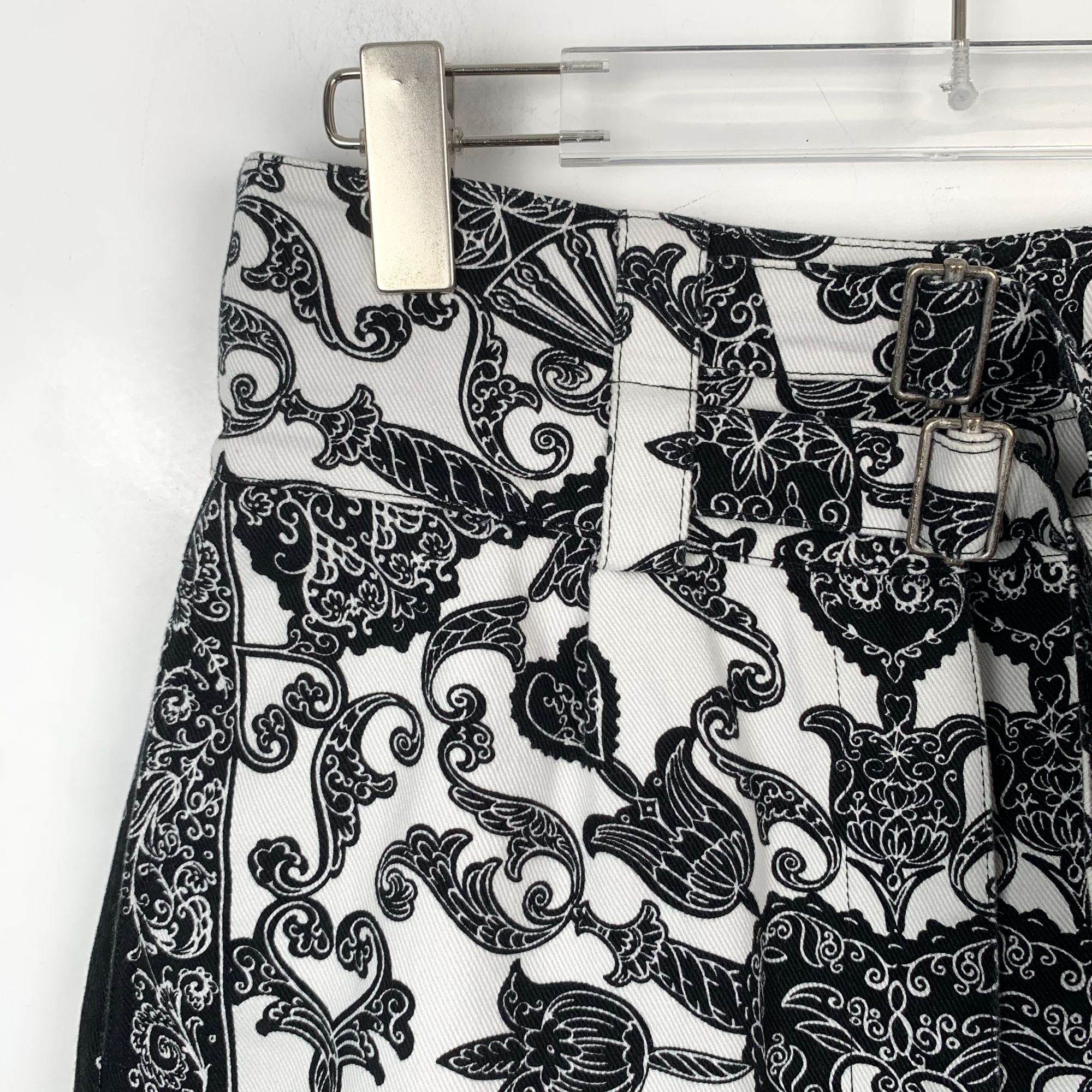 Dior Dior Black & White Patterned Cotton Casual Shorts (Size 44) Size 30" / US 8 / IT 44 - 7 Thumbnail