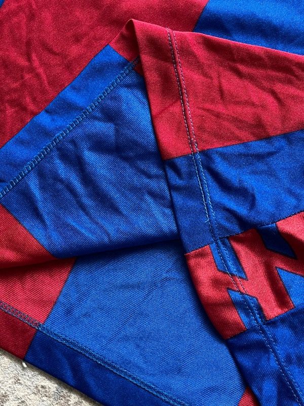 Other Meyba x F.C. Barcelona Sz M Top Tank 1980s Rare Football Size US M / EU 48-50 / 2 - 8 Thumbnail