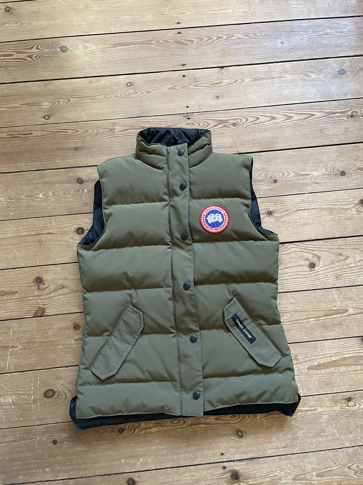 Canada goose shop vest grailed