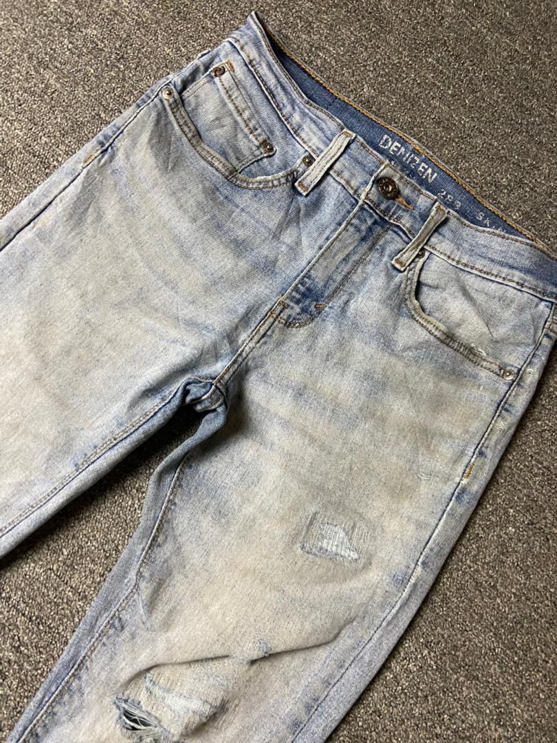 Levi's Levis + Denizen Distressed Denim Jeans (175) Size US 29 - 11 Thumbnail