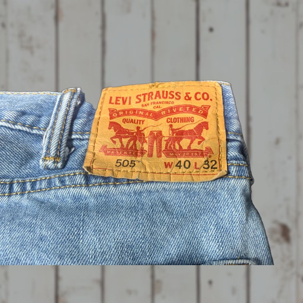 Levi's Levis 505 Mens Regular Straight Jeans Blue 40x31 Medium Cotton Denim Size US 40 / EU 56 - 1 Thumbnail