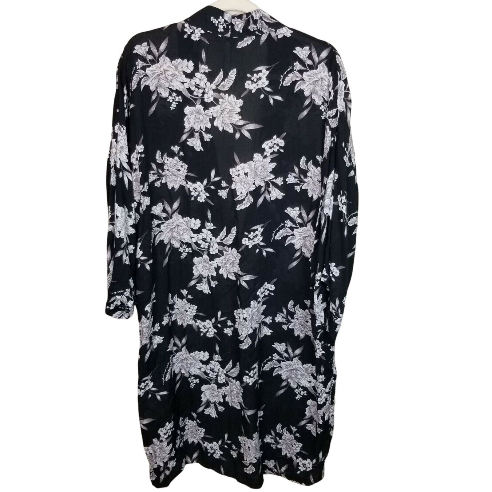 Spiritual Gangster Spiritual Gangster Womens OS Floral Robe Kimono Cover Up Size ONE SIZE - 7 Thumbnail