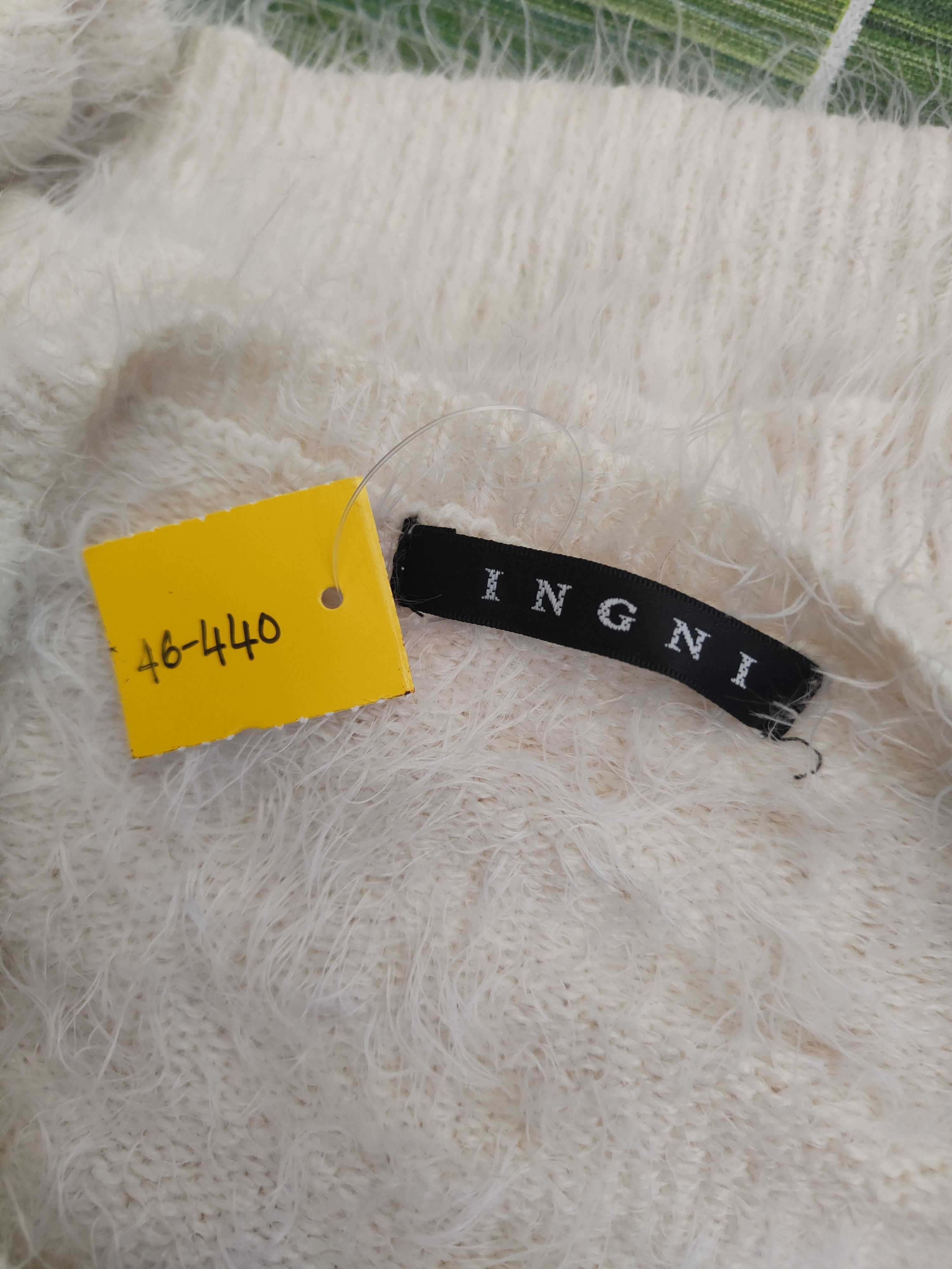 Japanese Brand DL Ingni White Fur Mohair Knitwear Crop Tops 46-440 Size S / US 4 / IT 40 - 13 Thumbnail