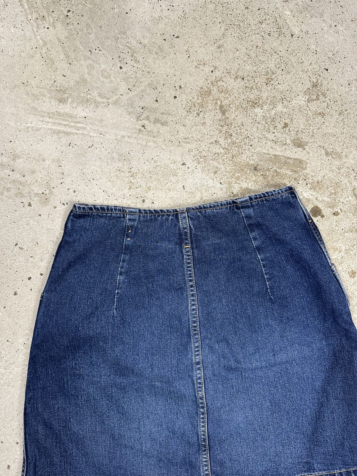 Diesel Vintage 90s Diesel Females Denim Jeans Mini Skirt rare Size 28" / US 6 / IT 42 - 11 Thumbnail