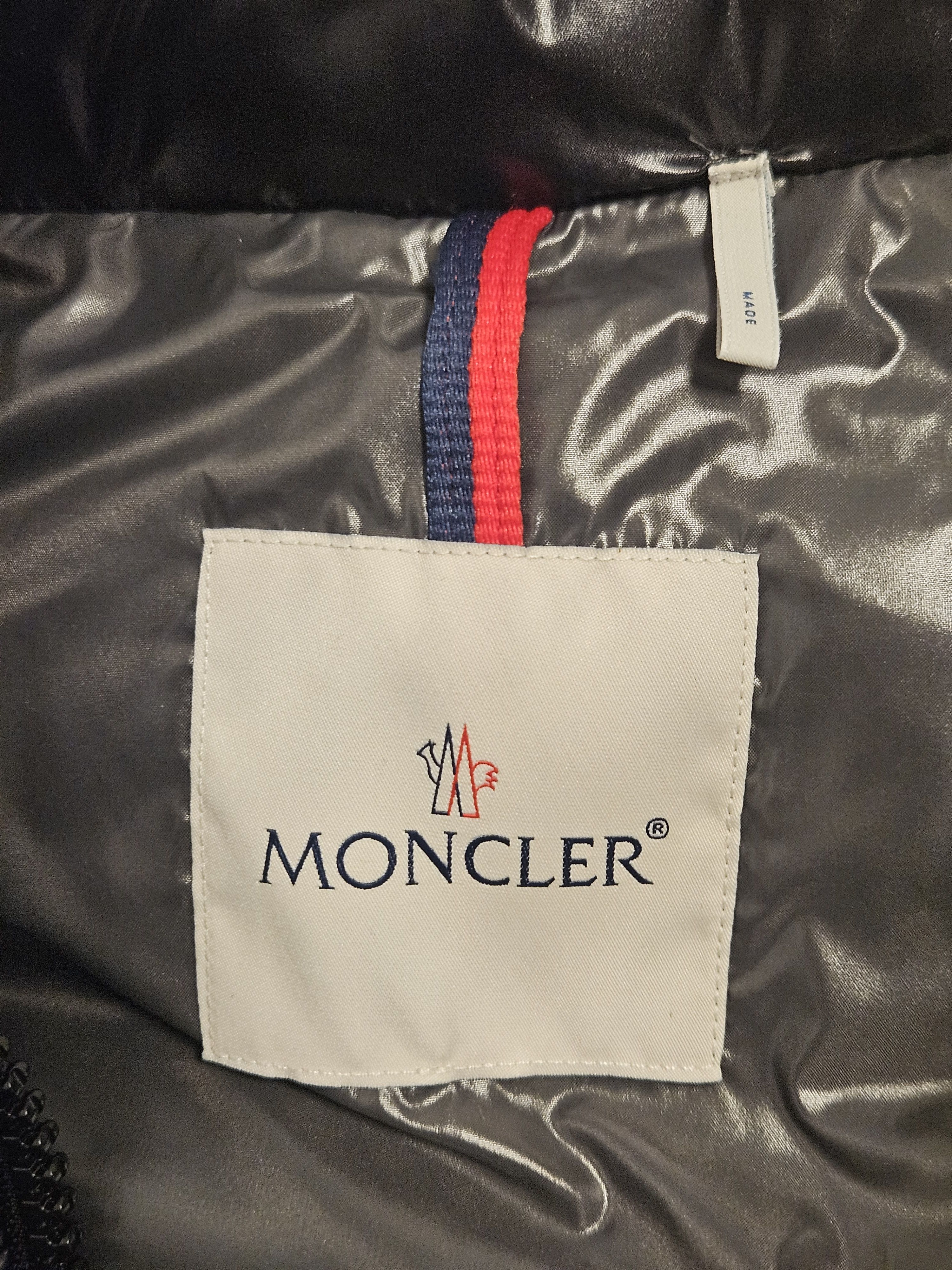Moncler Tibb Vest Size US L / EU 52-54 / 3 - 7 Thumbnail