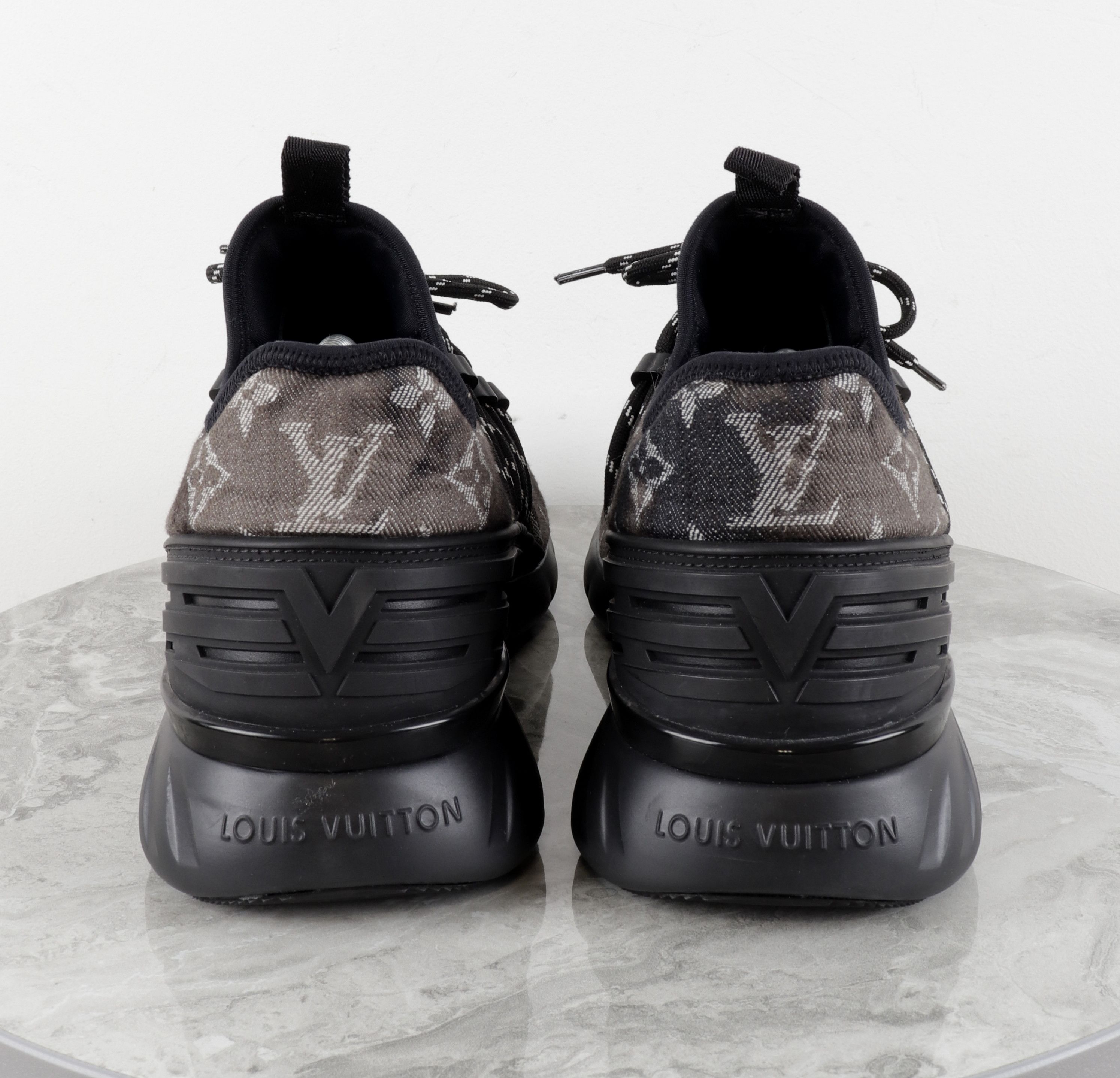 Louis Vuitton Louis Vuitton Fastlane Denim Black Monogram Sneakers Size US 9.5 / EU 42-43 - 5 Thumbnail