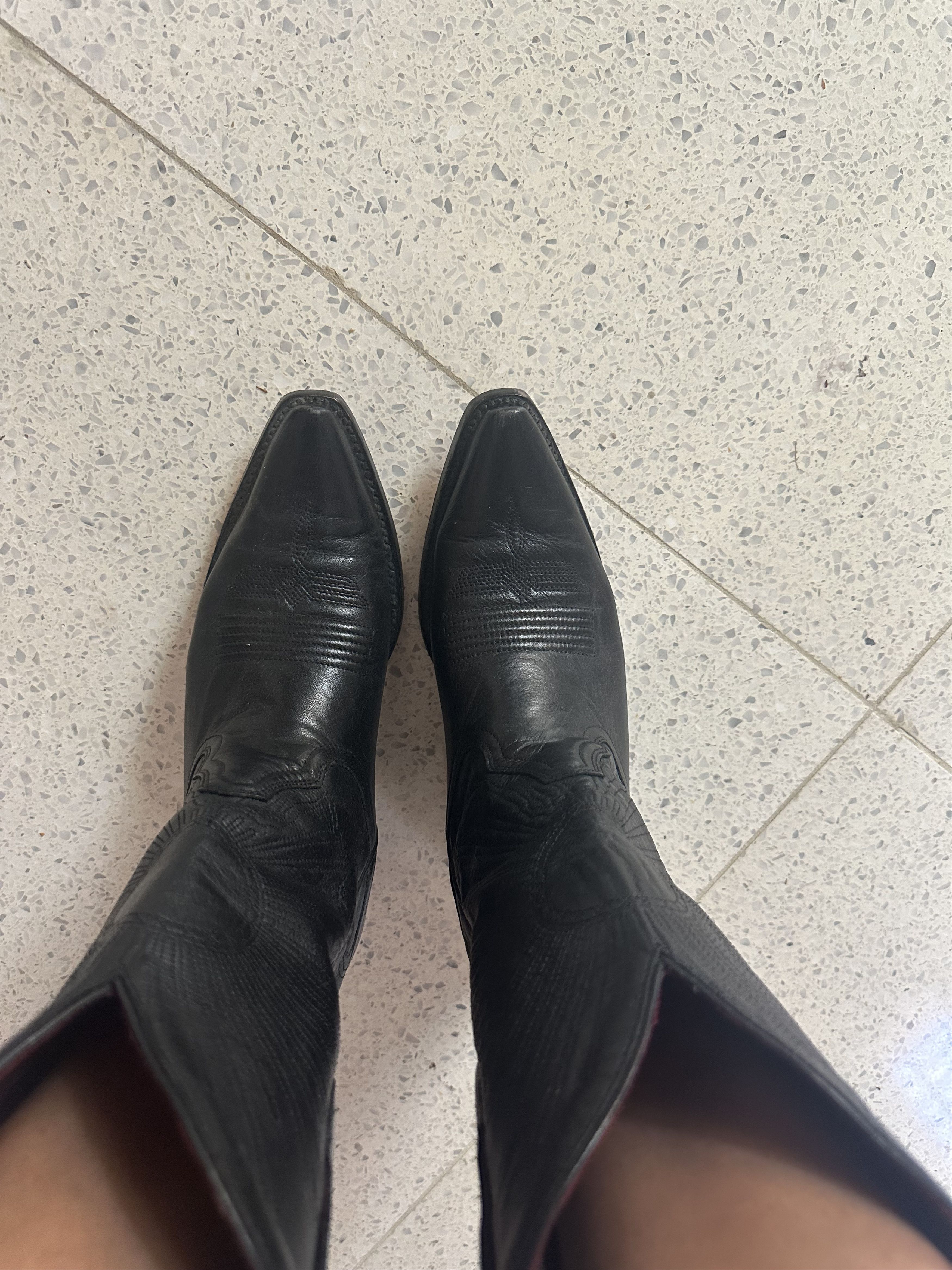 Other Chisos No. 3 Black Cowboy Boots – Size 8.5 Size US 8.5 / IT 38.5 - 2 Thumbnail