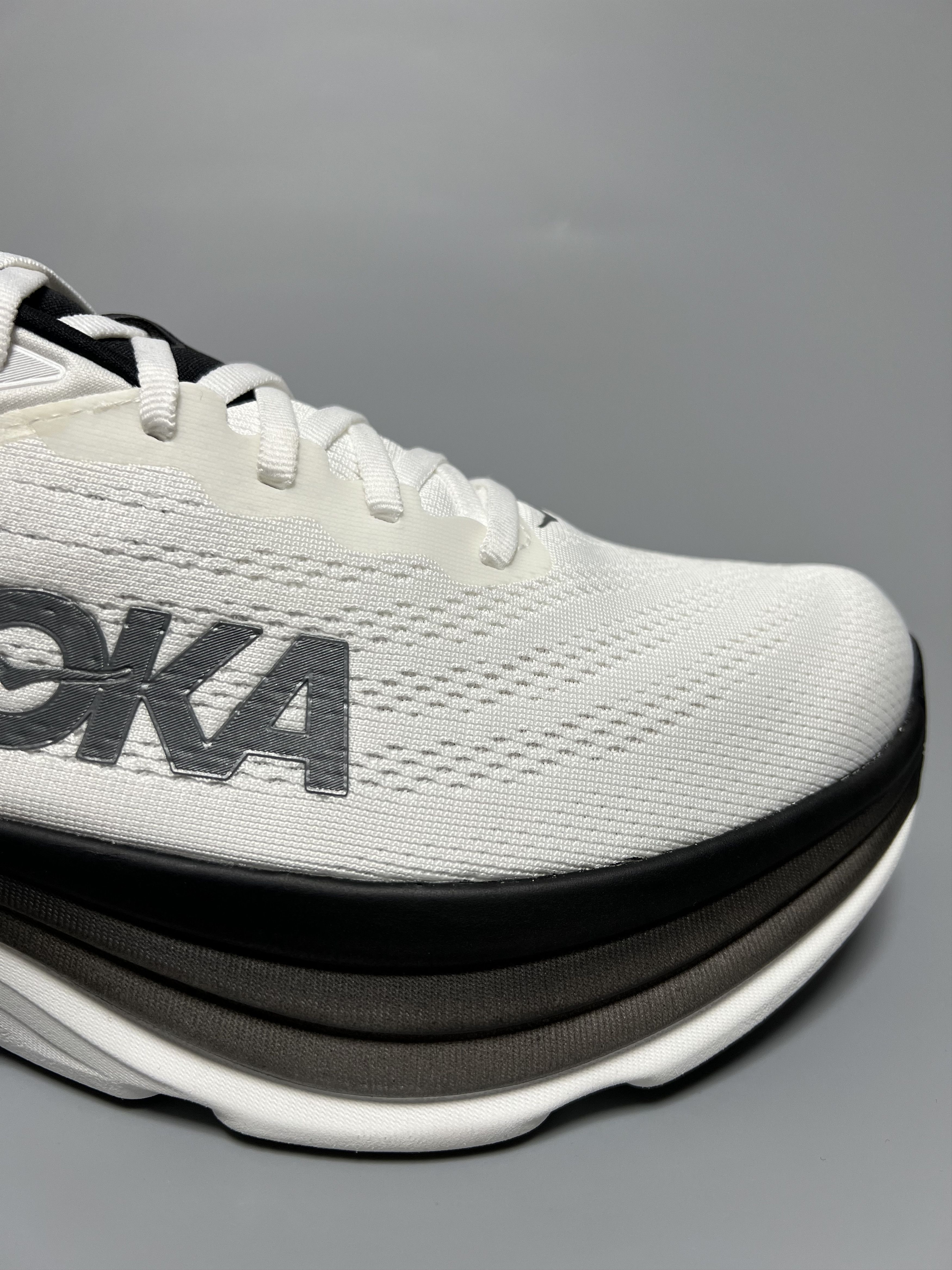 Hoka 11D Hoka One One Bondi 8 Running Shoes 1123202-WBLC Size US 11 / EU 44 - 13 Thumbnail