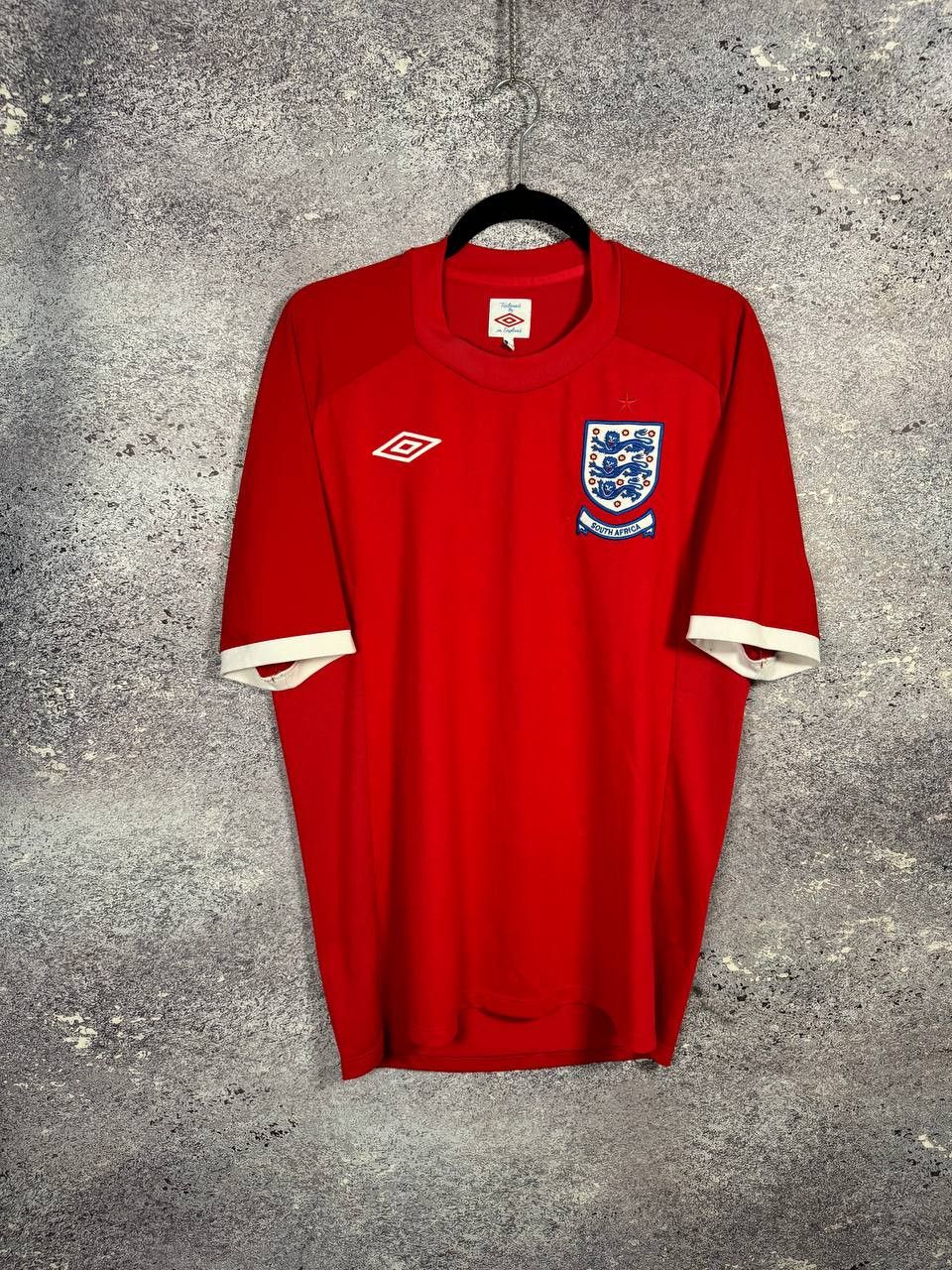 Umbro England National Team 2010 Umbro Soccer Jersey Size US L / EU 52-54 / 3 - 1 Thumbnail