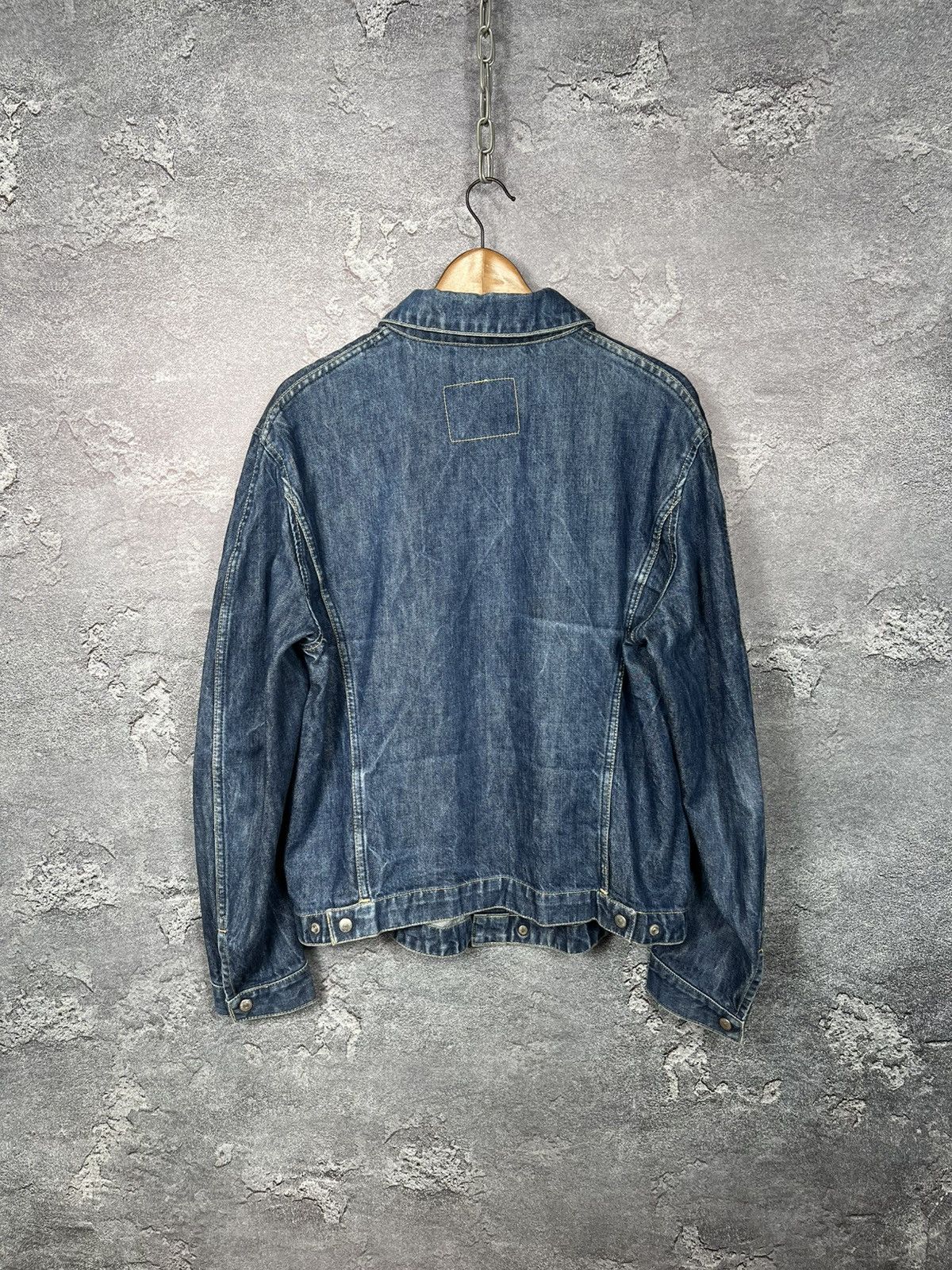 Levi's Vintage Levi’s Engineered Denim Jacket Size US L / EU 52-54 / 3 - 14 Thumbnail